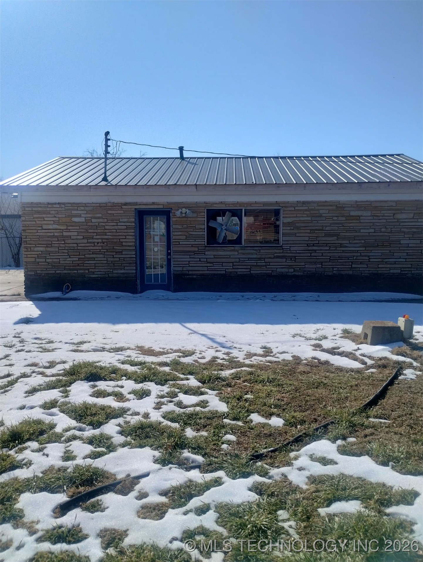 1035 N 89th East Avenue Property Photo 23