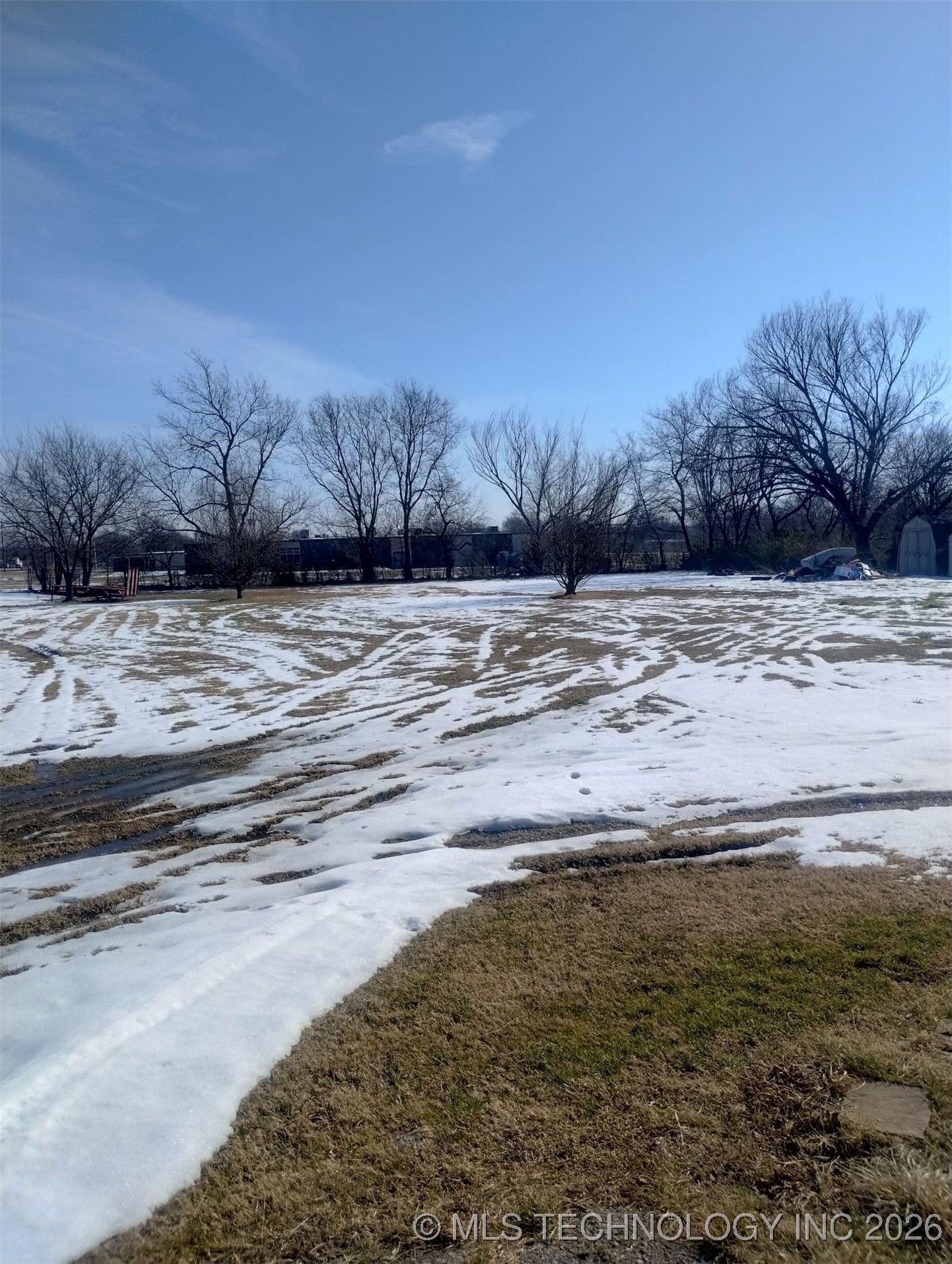 1035 N 89th East Avenue Property Photo 28