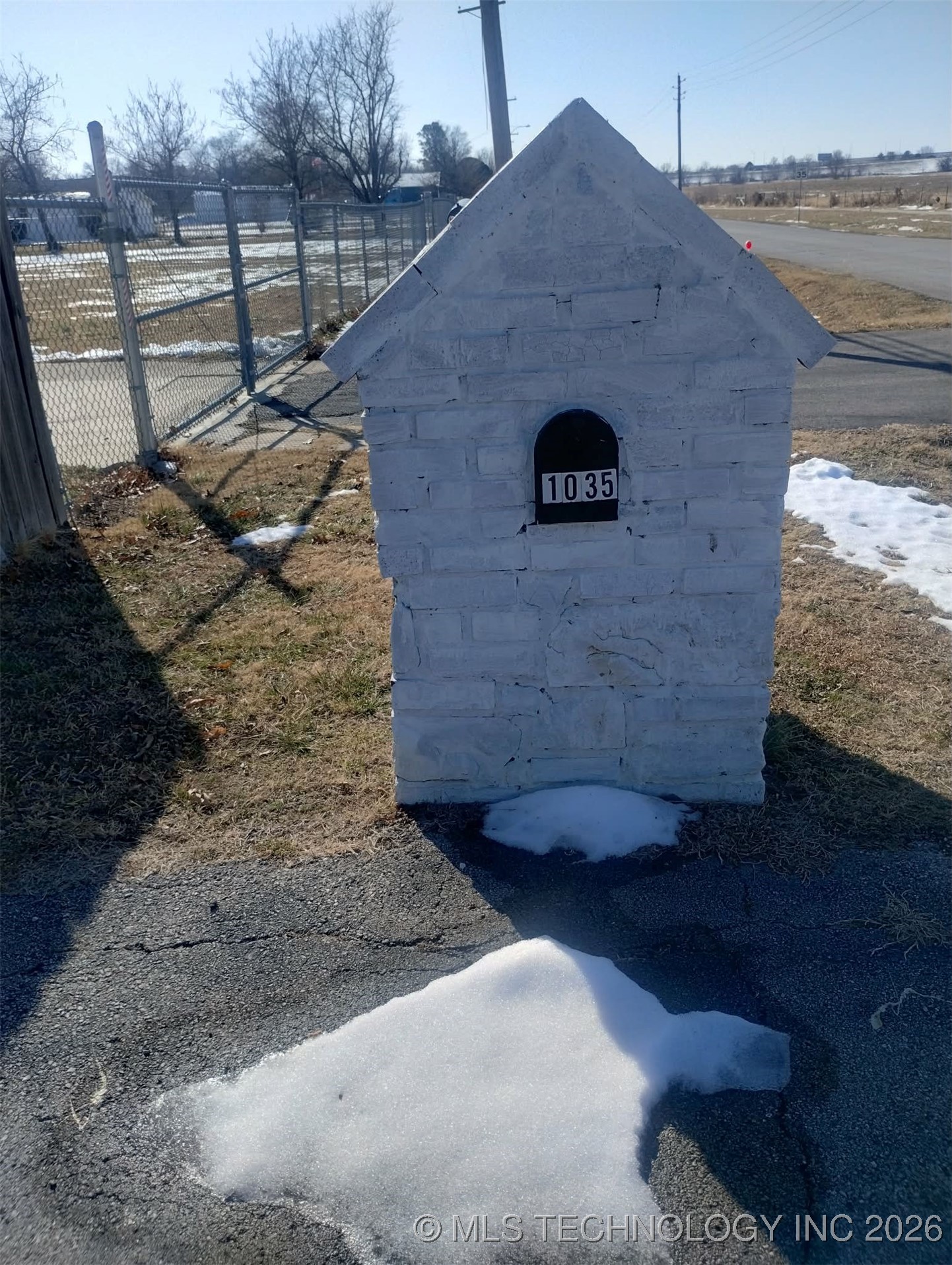 1035 N 89th East Avenue Property Photo 29