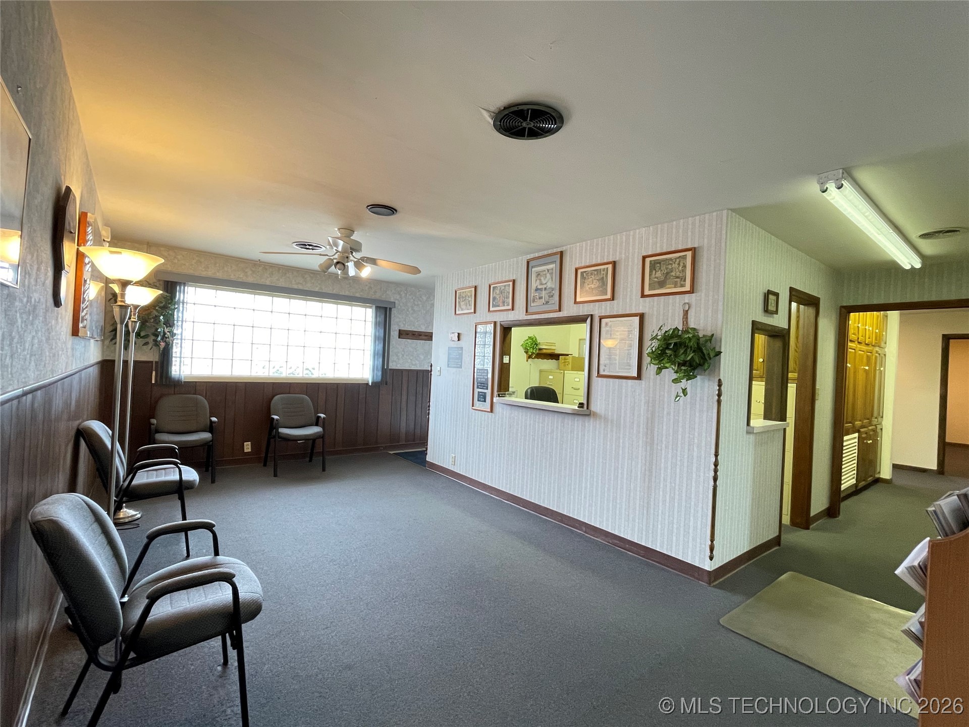 112 S Highland Avenue Property Photo 5