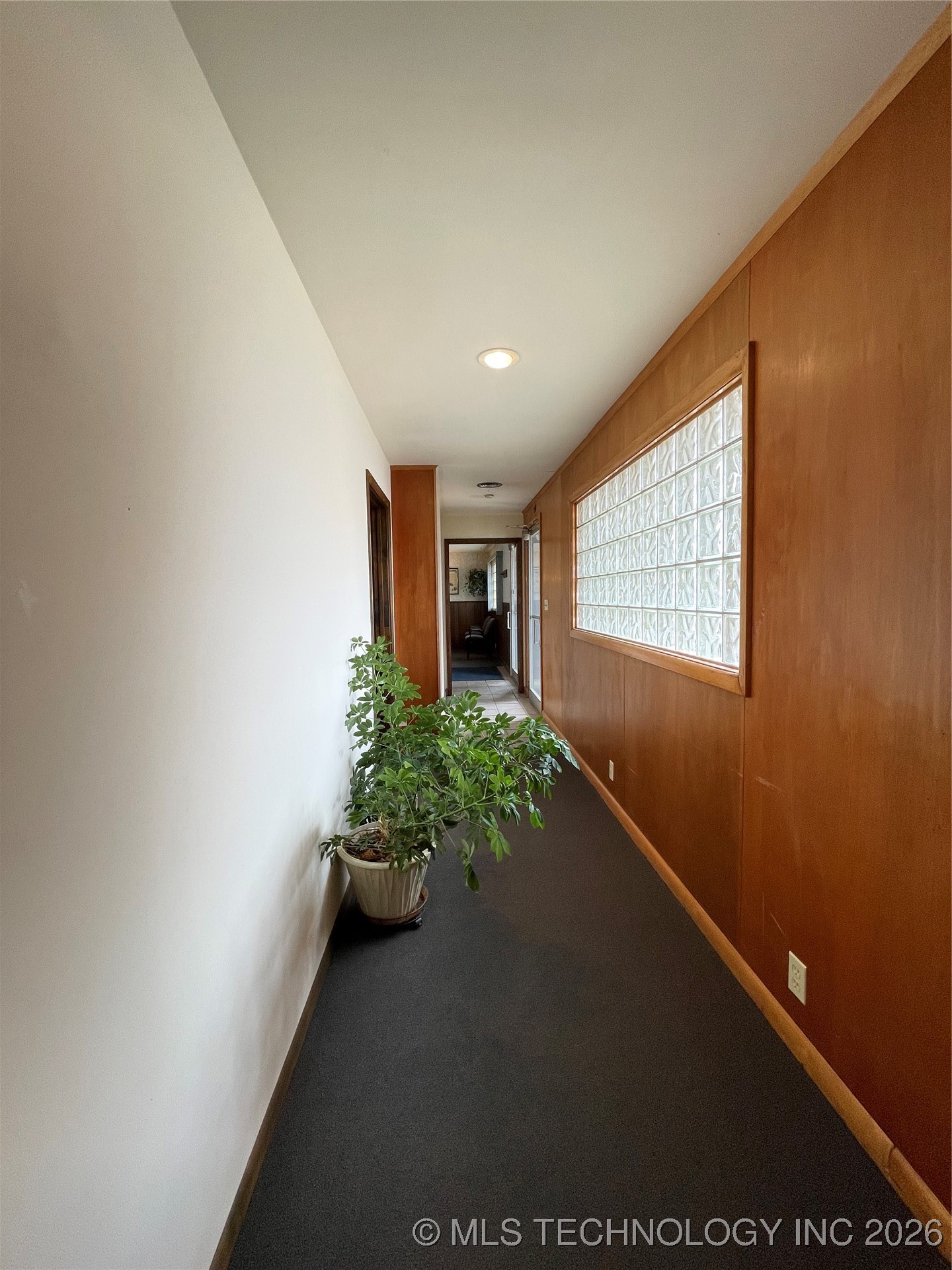 112 S Highland Avenue Property Photo 28