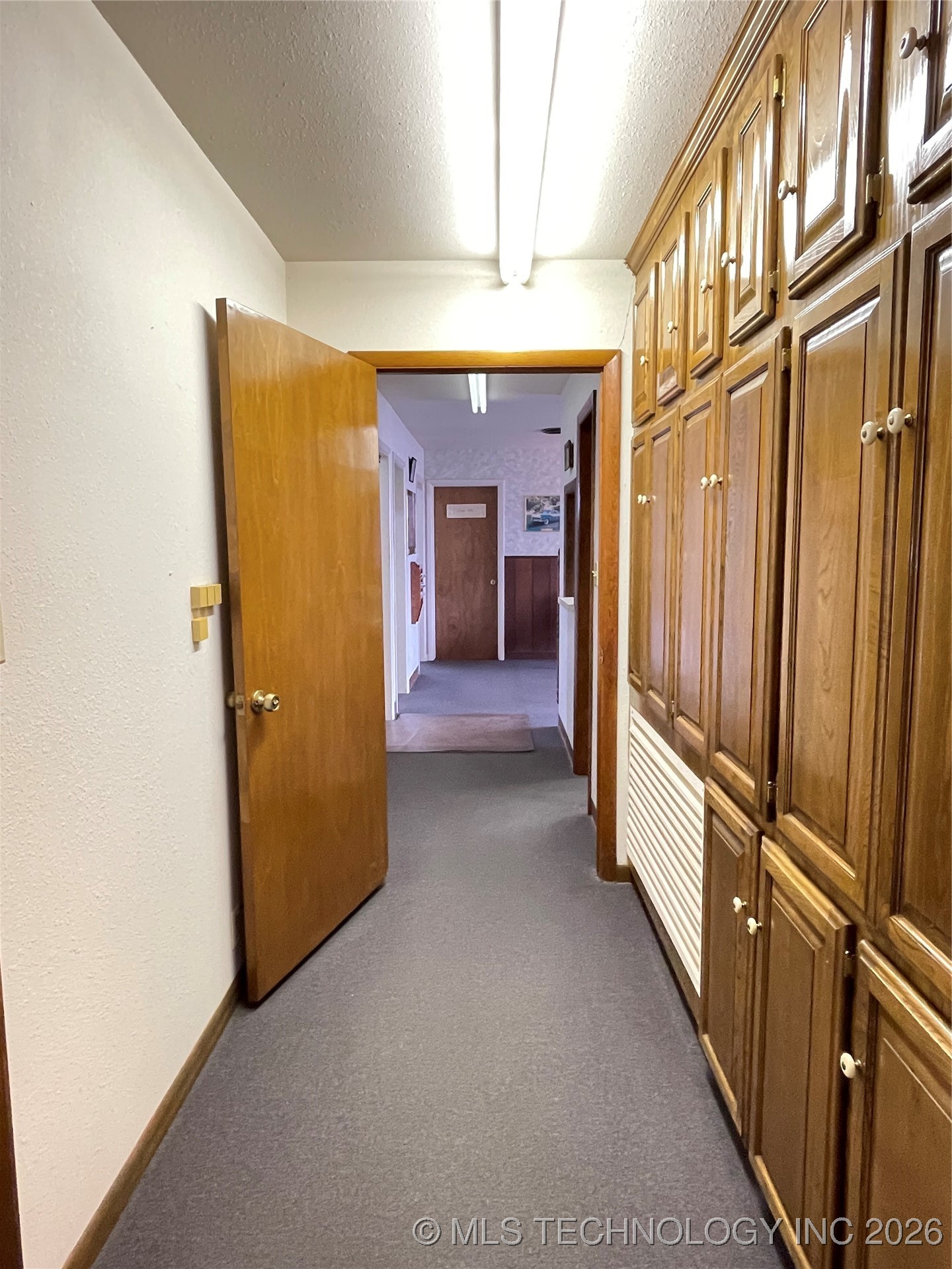 112 S Highland Avenue Property Photo 30