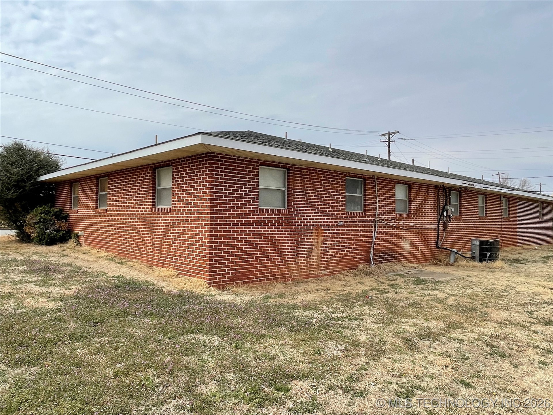 112 S Highland Avenue Property Photo 34