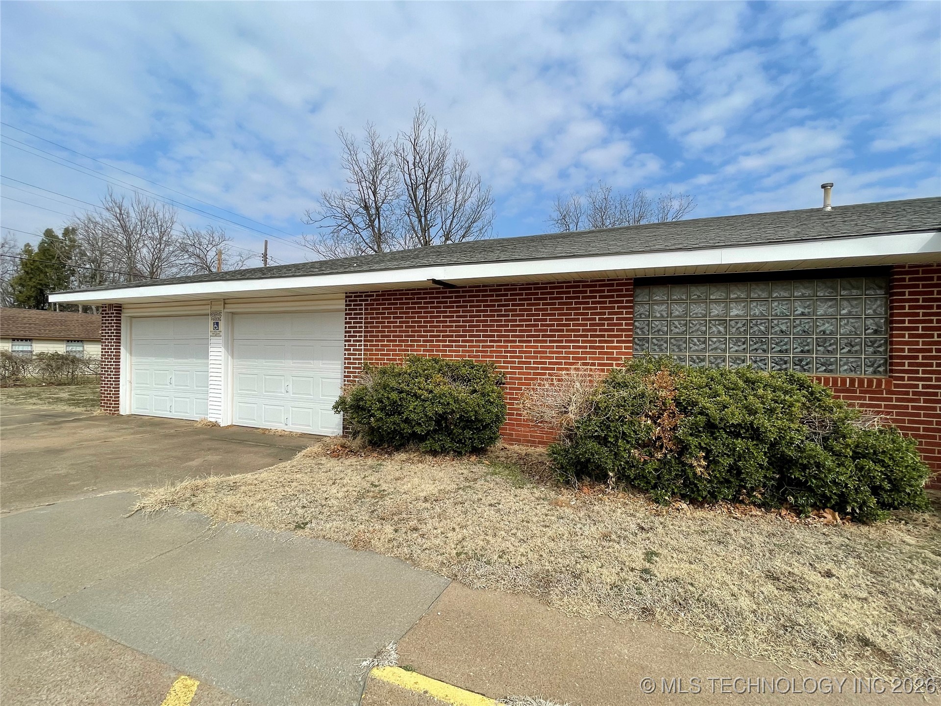 112 S Highland Avenue Property Photo 39