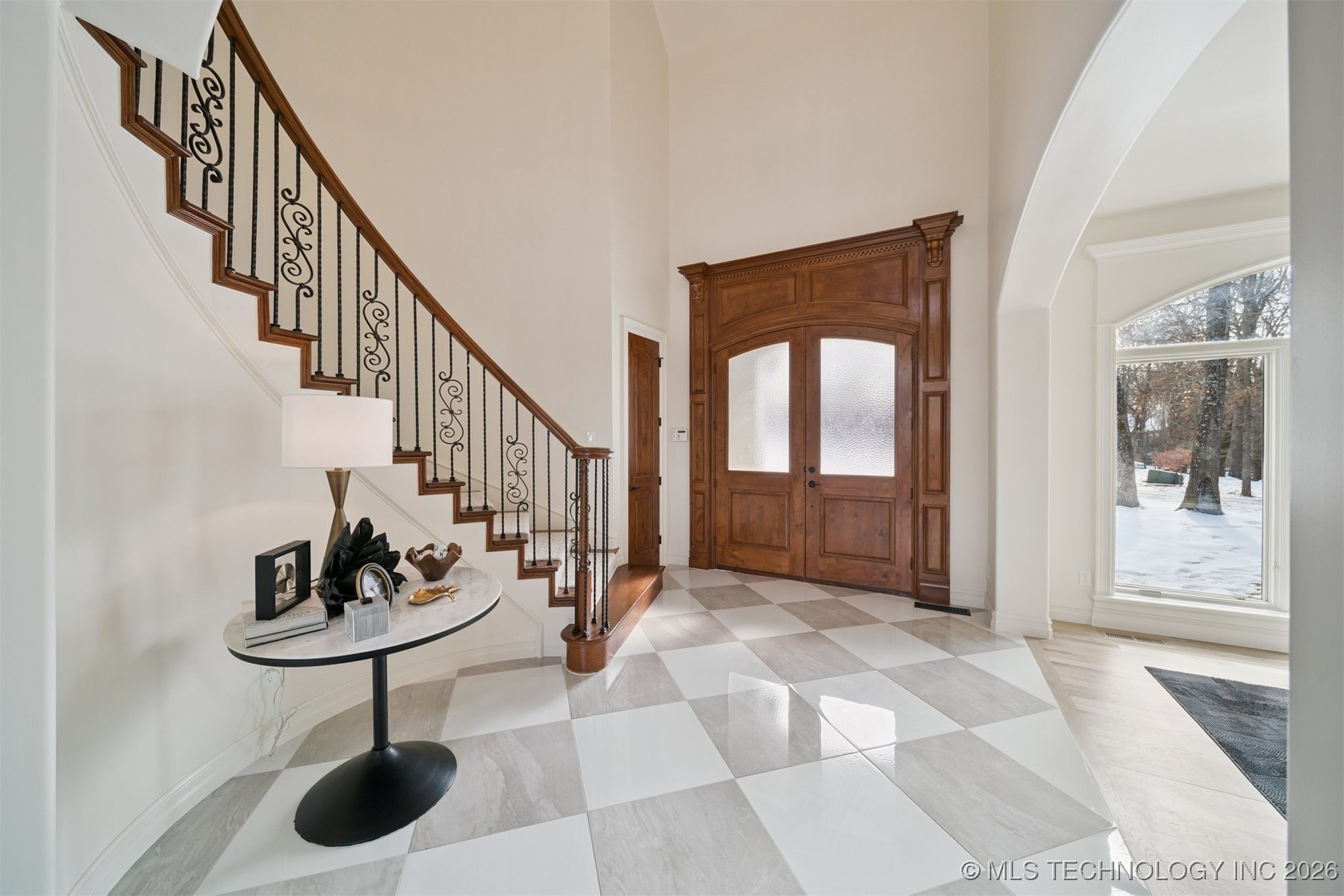 22755 Woodridge Drive Property Photo 11