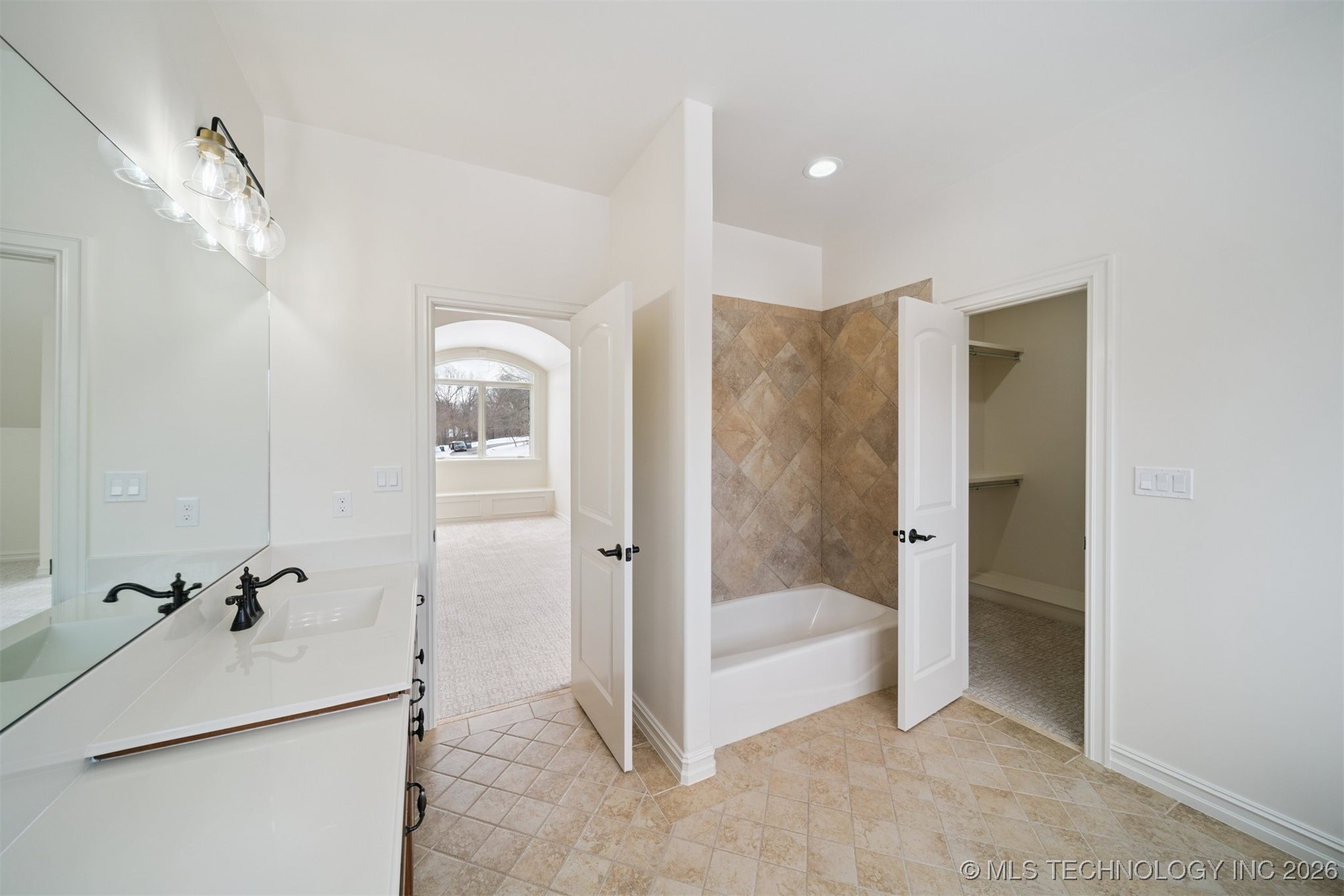 22755 Woodridge Drive Property Photo 55