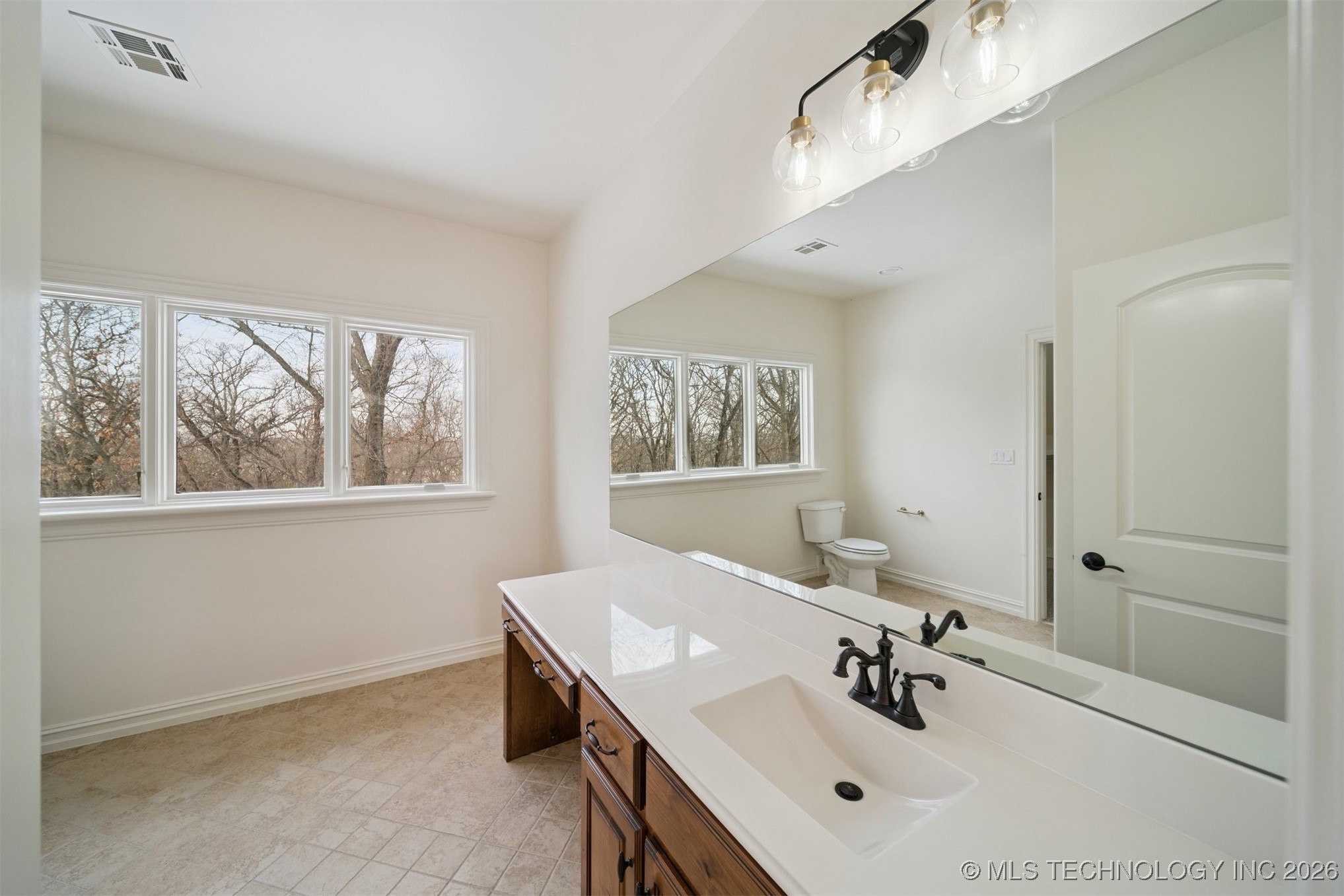 22755 Woodridge Drive Property Photo 56