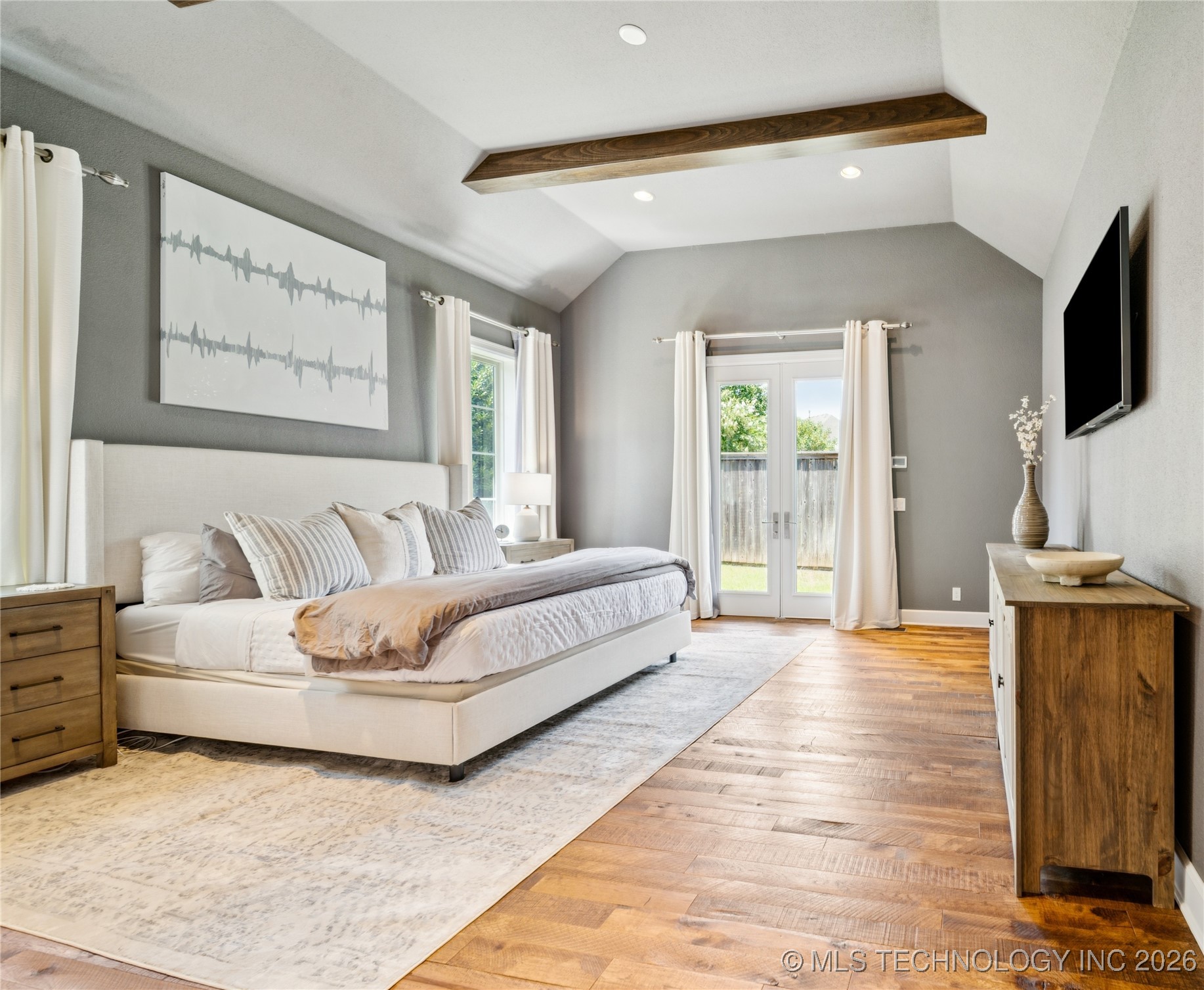 644 W 77th Place Property Photo 26