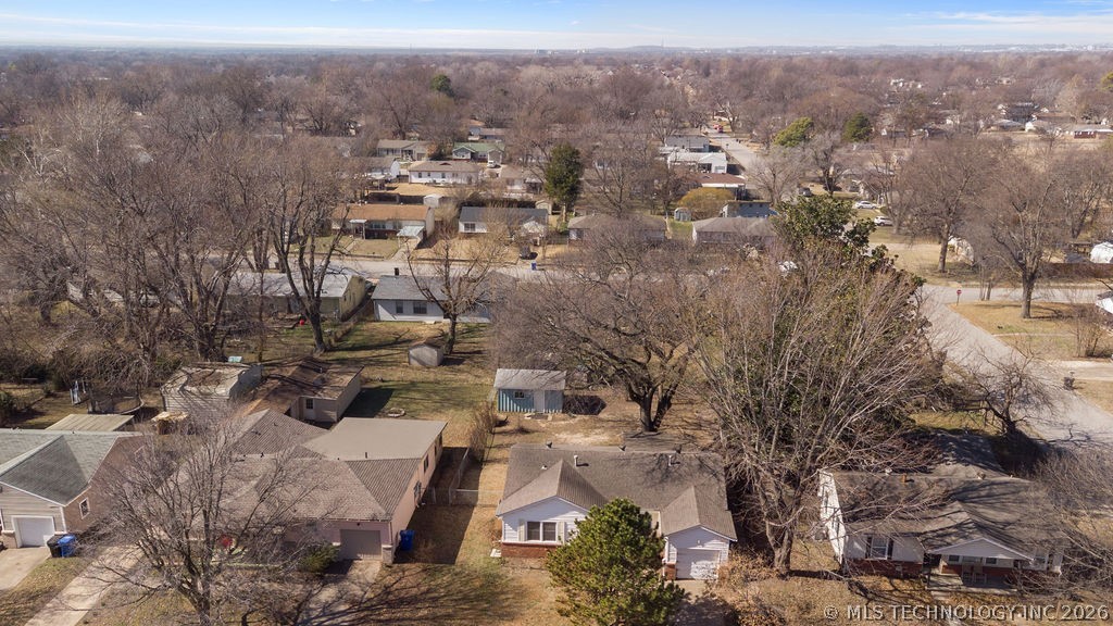 1606 S Ash Avenue Property Photo 7