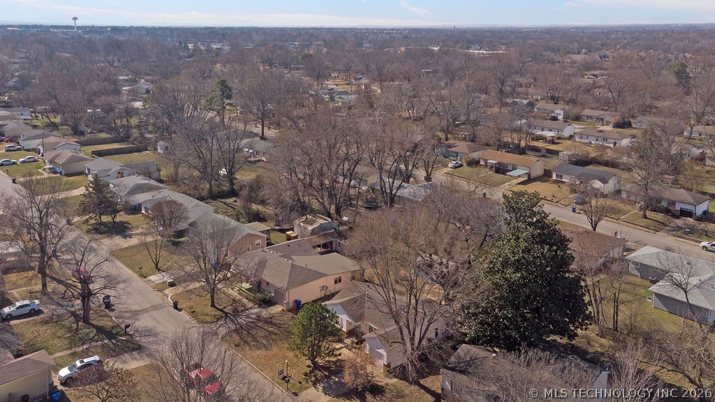 1606 S Ash Avenue Property Photo 13
