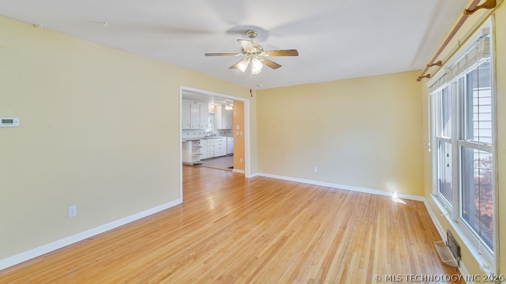 1606 S Ash Avenue Property Photo 16