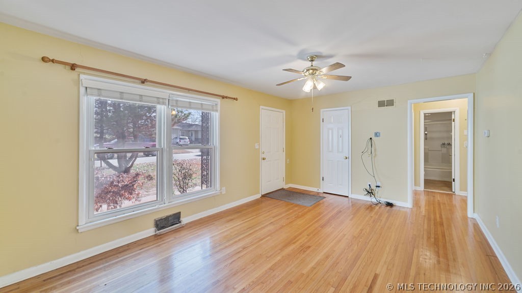 1606 S Ash Avenue Property Photo 18