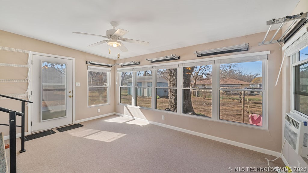 1606 S Ash Avenue Property Photo 28