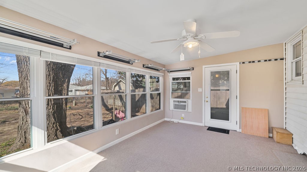 1606 S Ash Avenue Property Photo 31