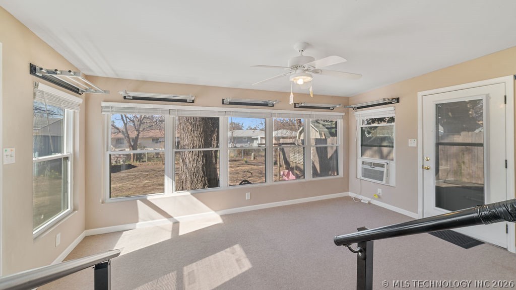 1606 S Ash Avenue Property Photo 32