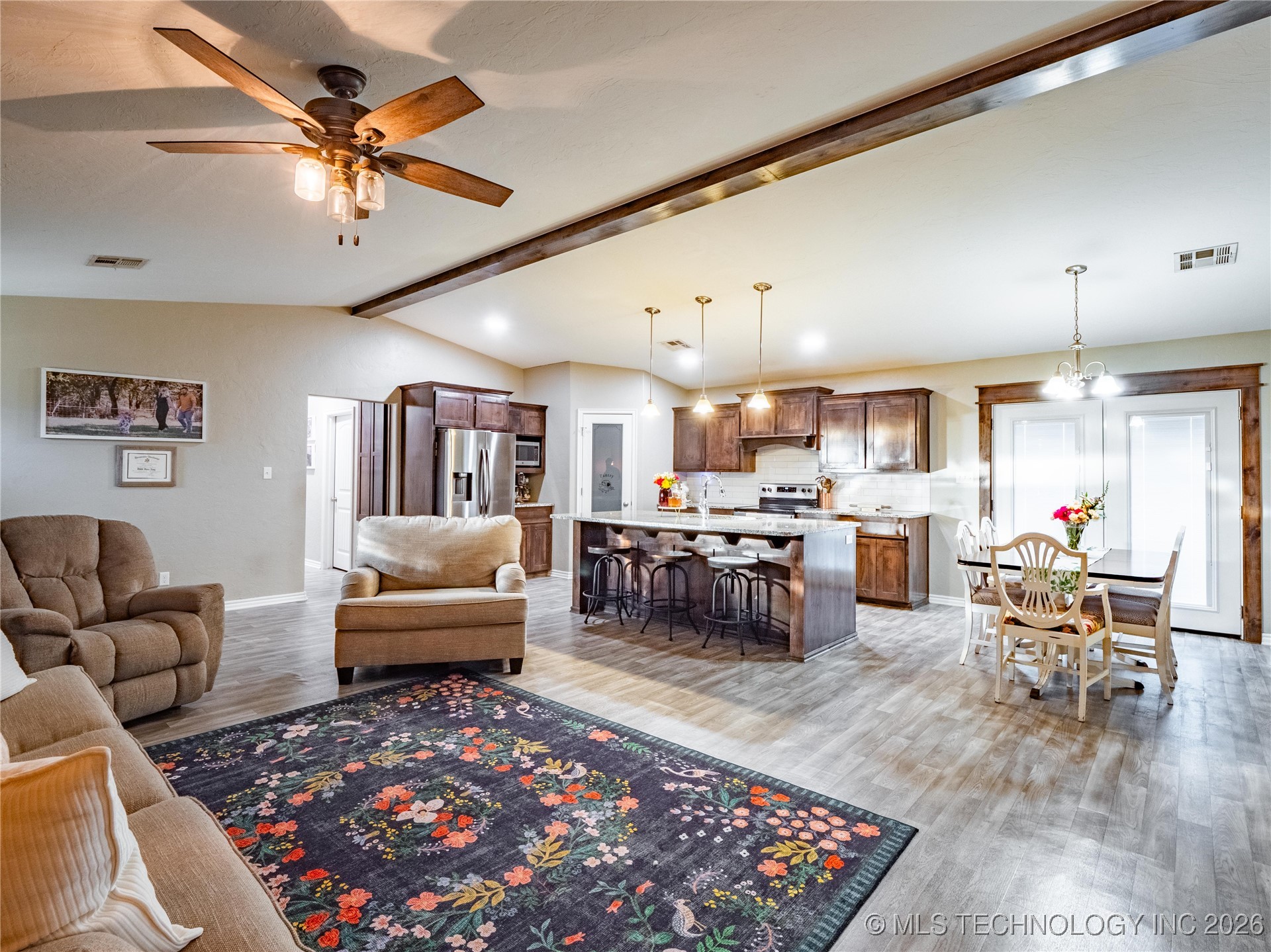 609 1st Street Property Photo 9