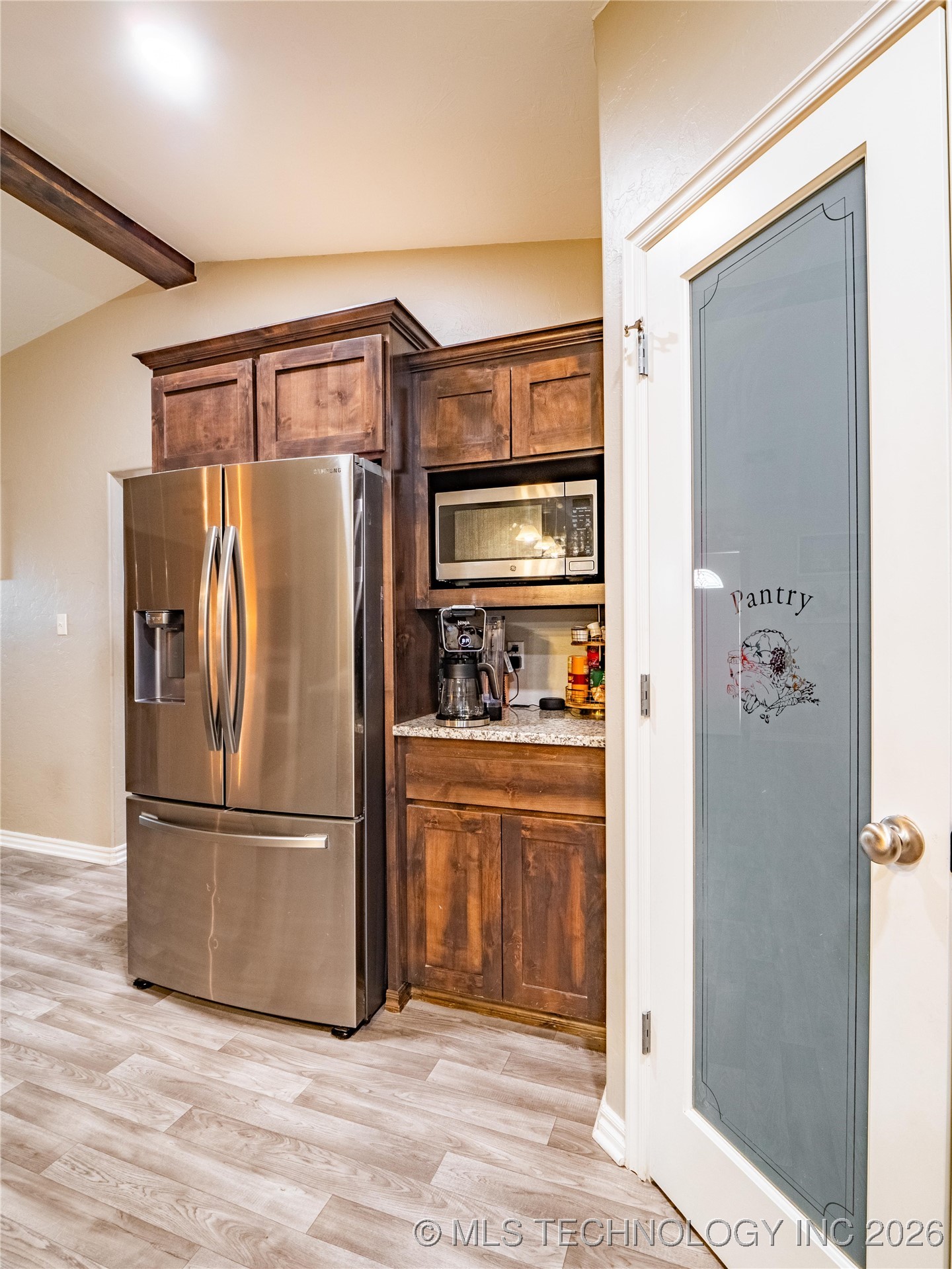 609 1st Street Property Photo 16