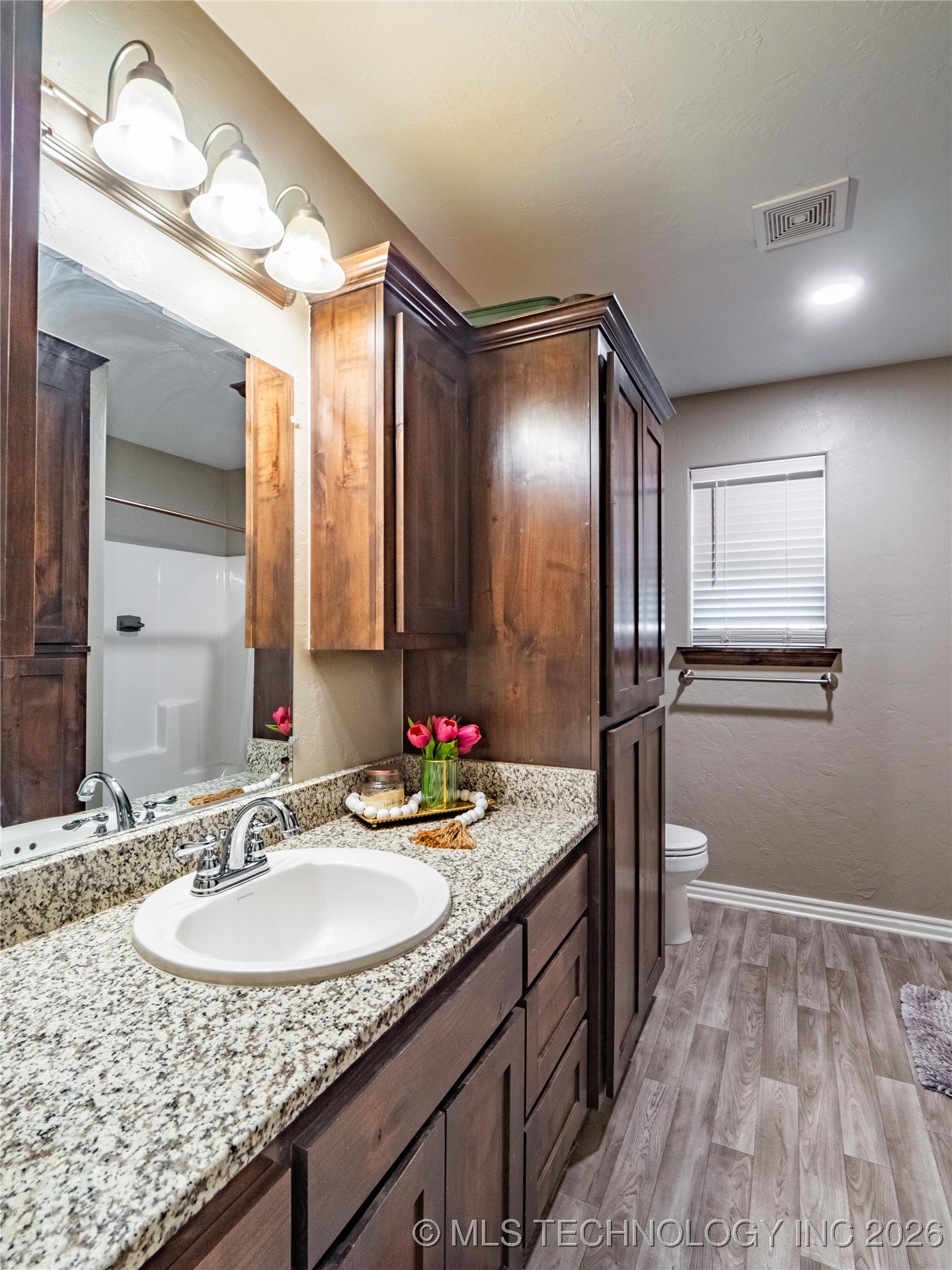 609 1st Street Property Photo 17