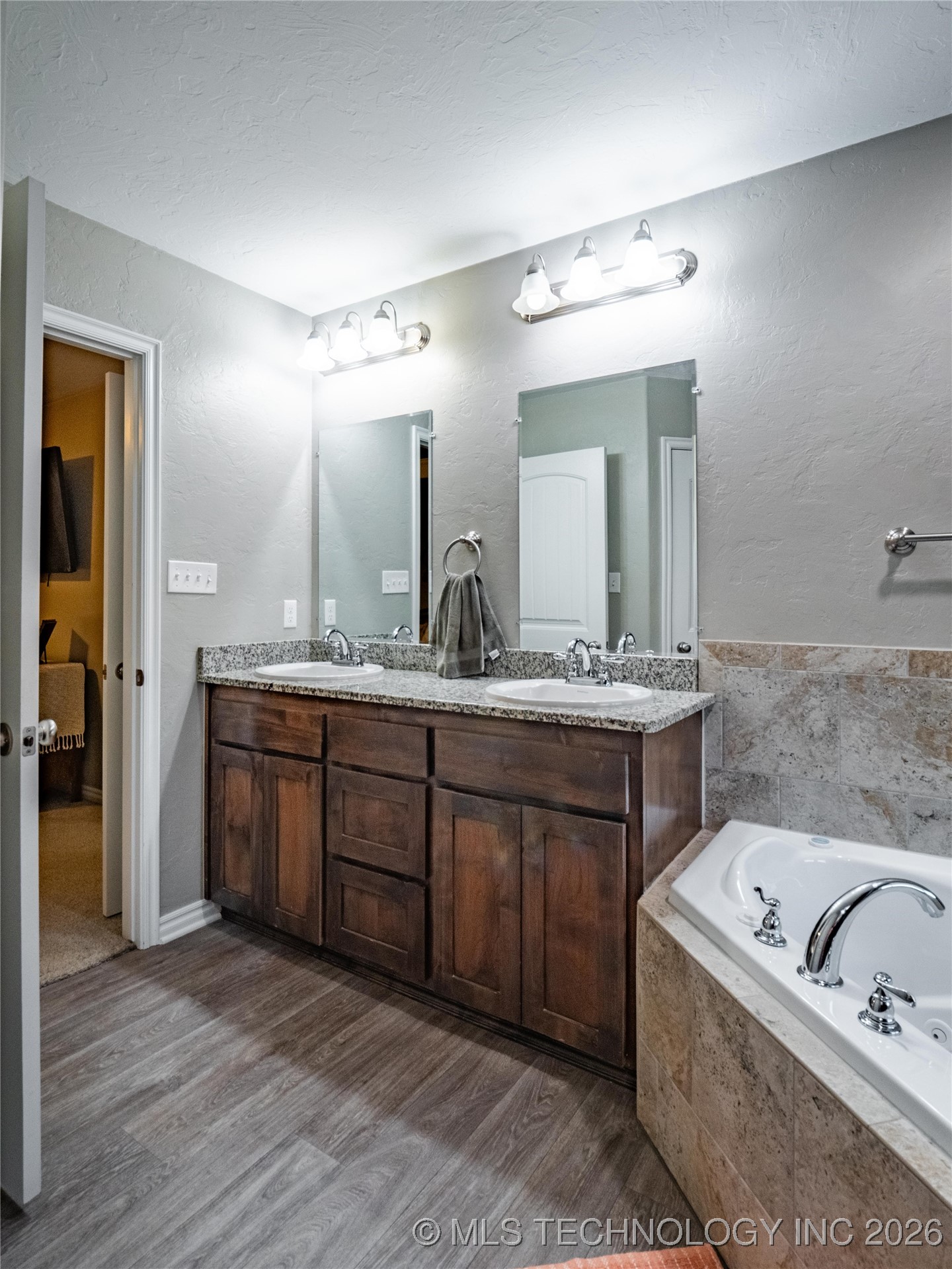 609 1st Street Property Photo 30