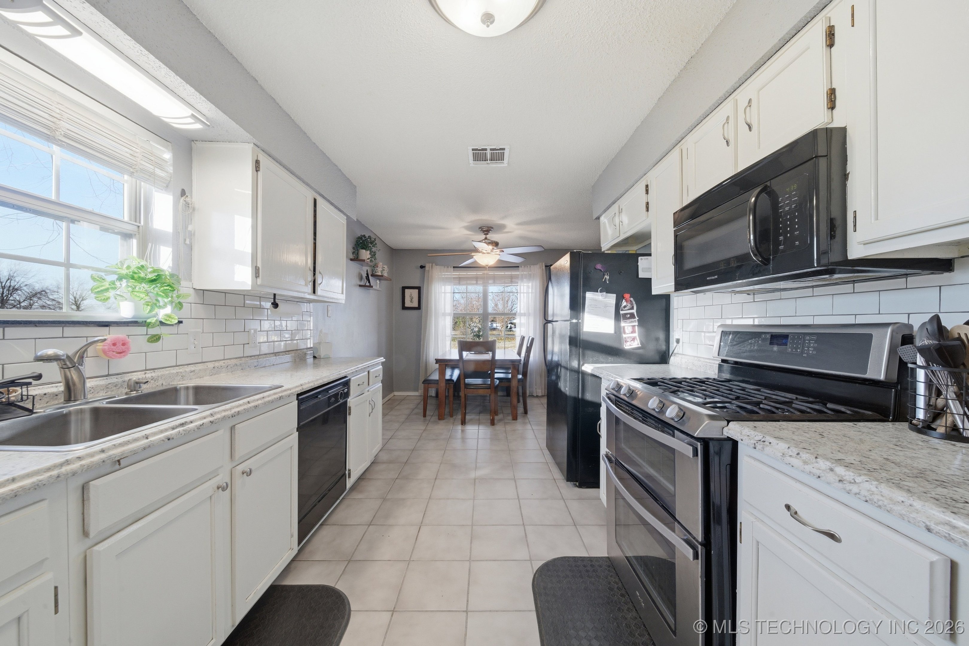 23805 E 103rd Place Property Photo 13