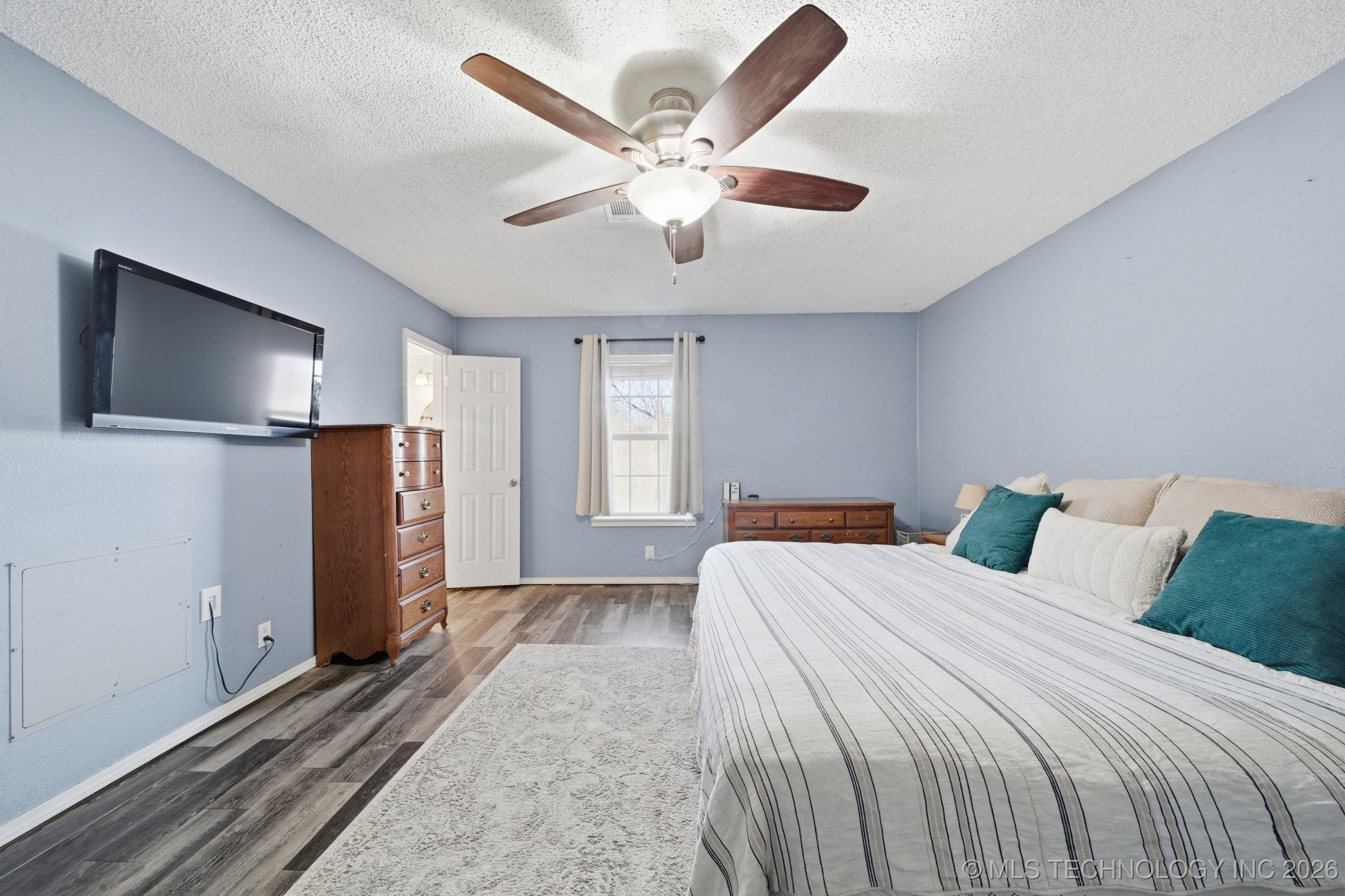 23805 E 103rd Place Property Photo 15