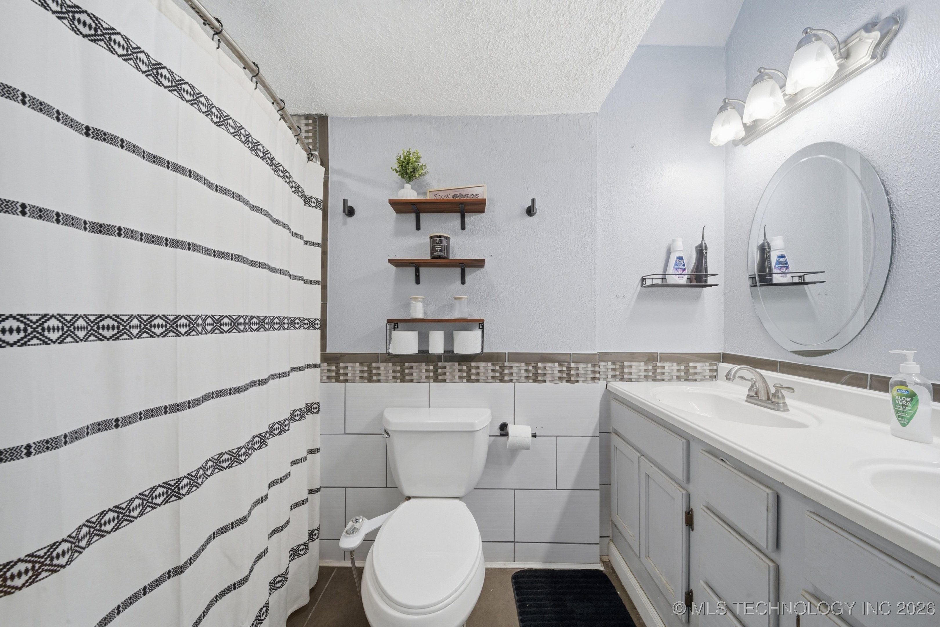 23805 E 103rd Place Property Photo 17