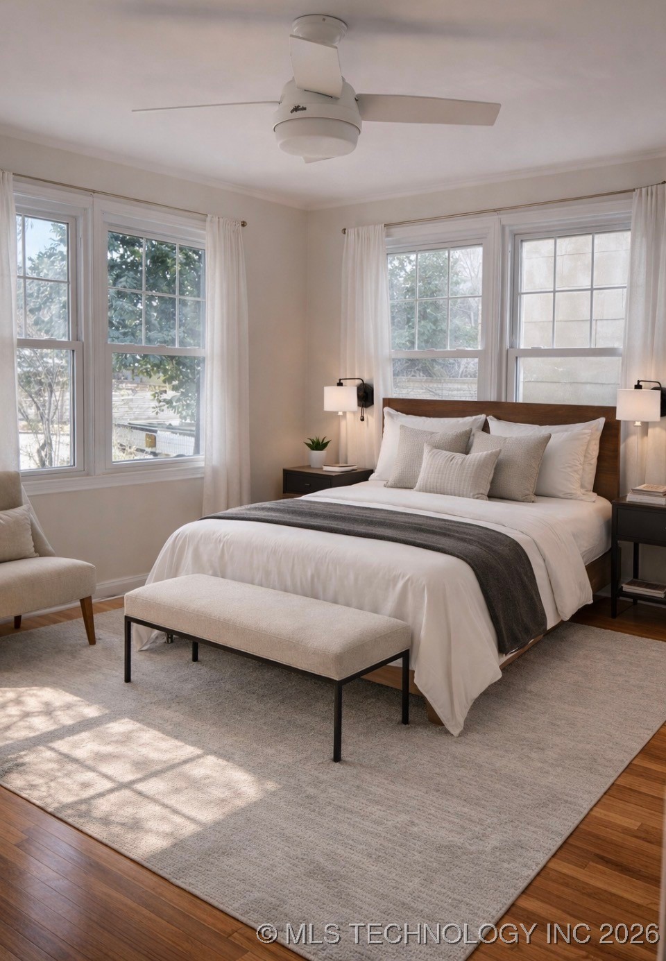 1634 S Lewis Place Property Photo 7