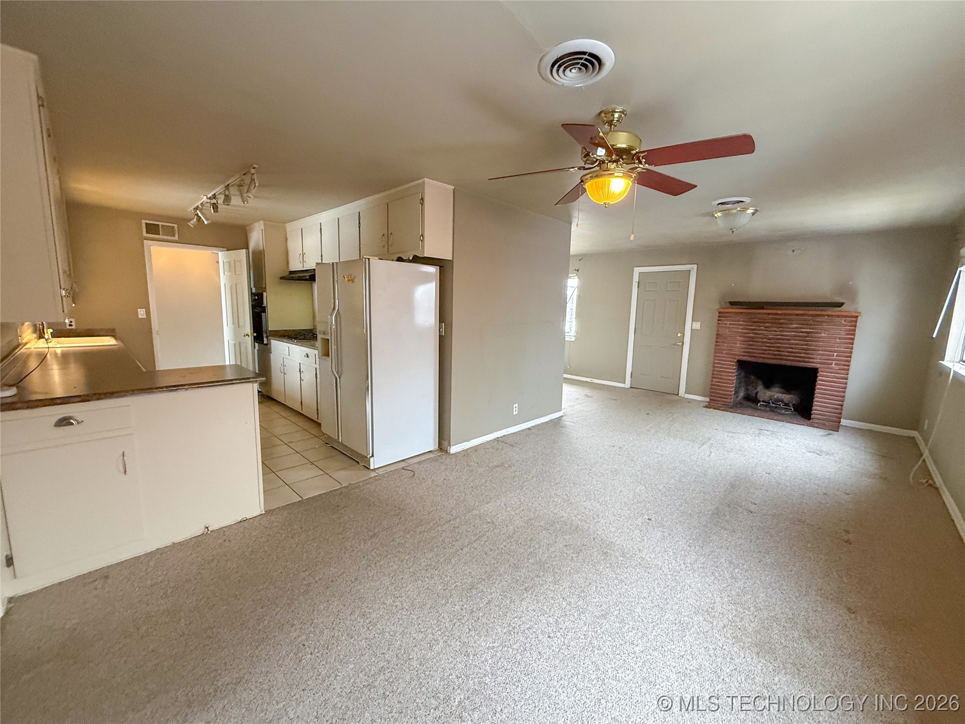 5378 E 30th Place Property Photo 3