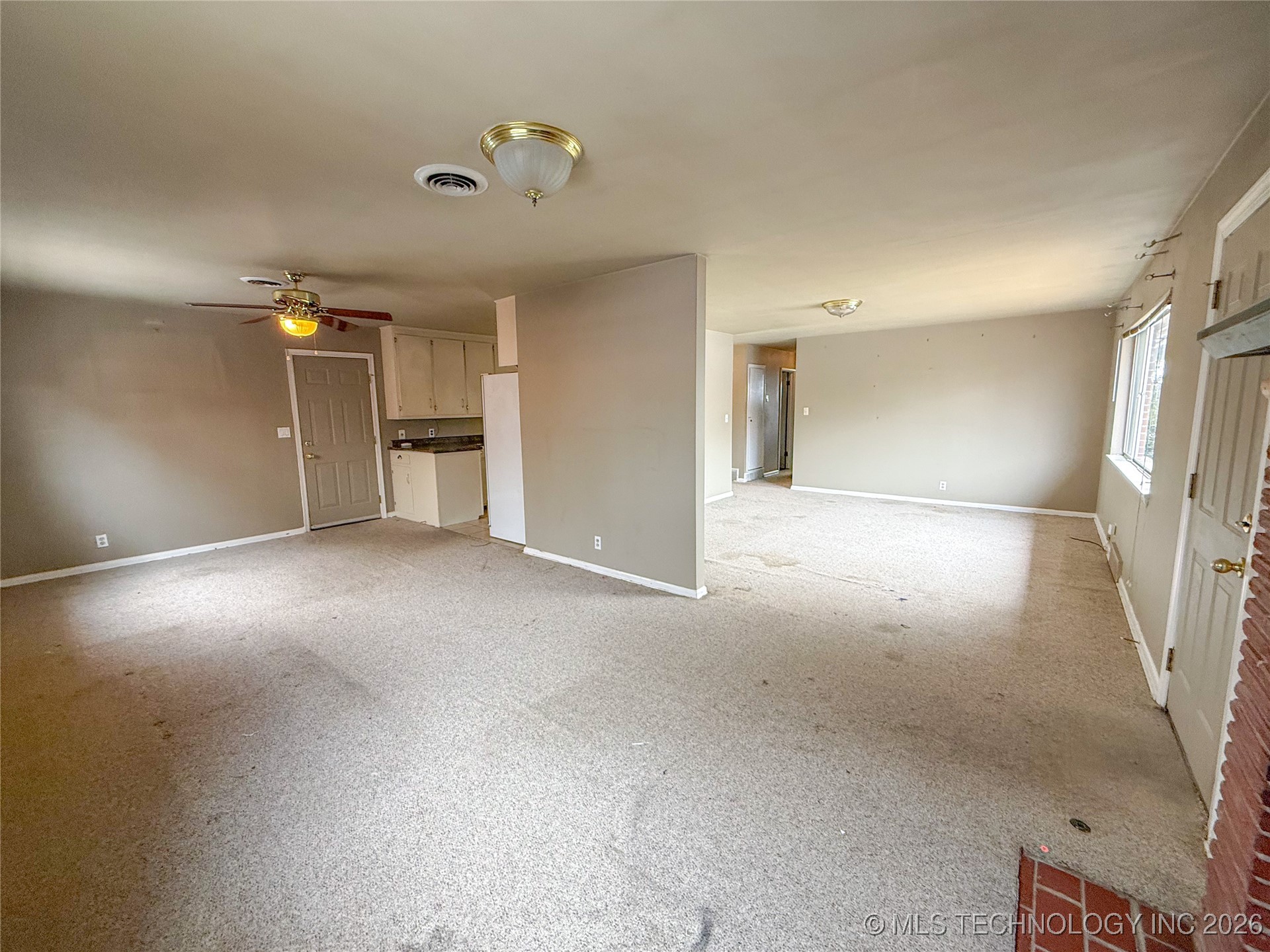 5378 E 30th Place Property Photo 4