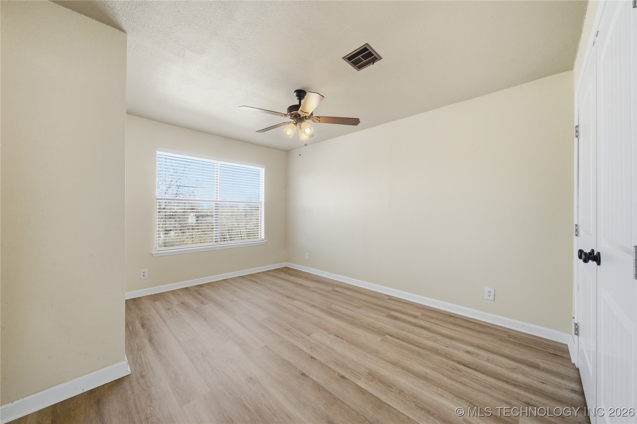 9003 E 60th Place 9003 Property Photo 15