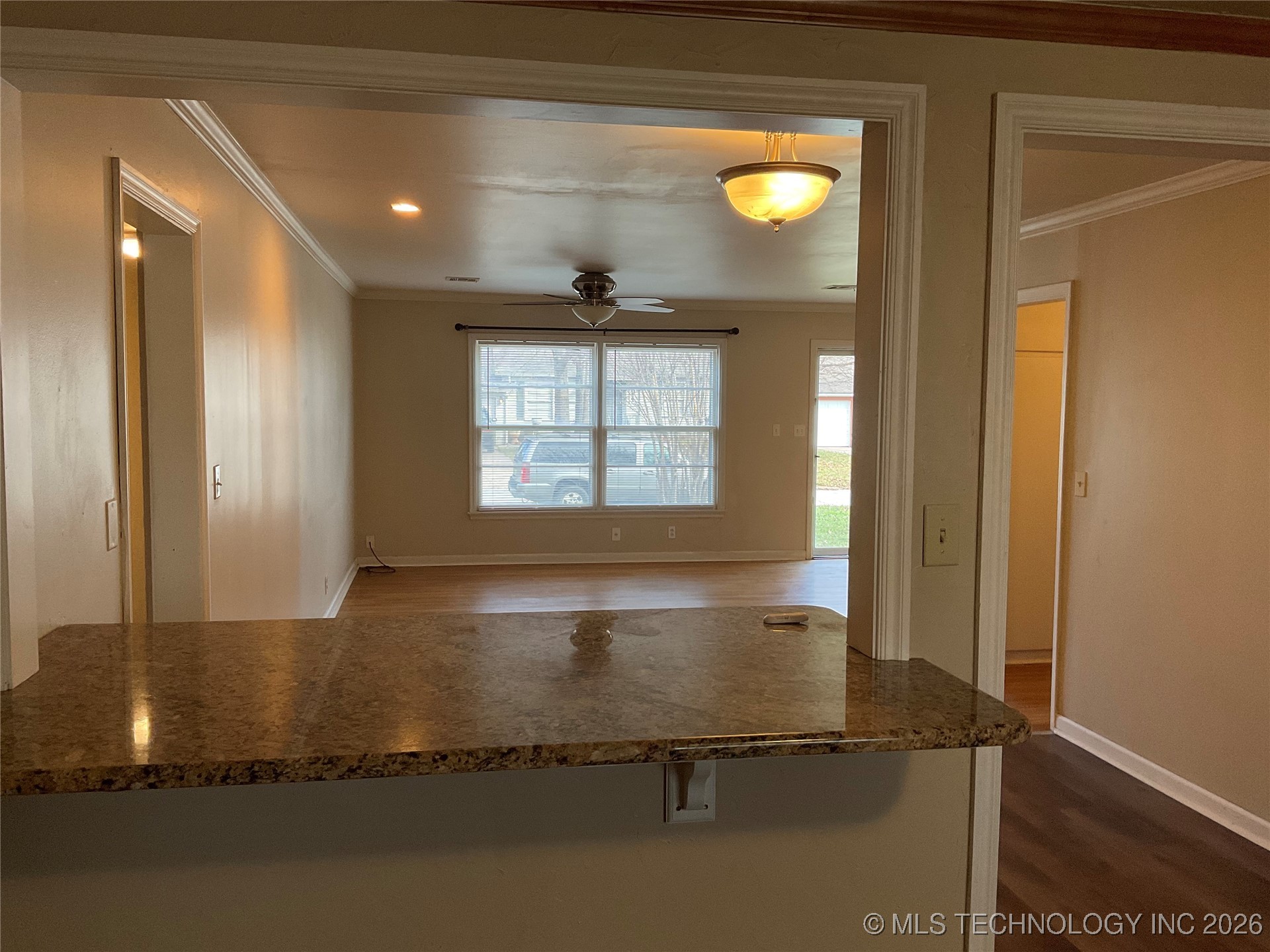 220 E 45th Place S Property Photo 4