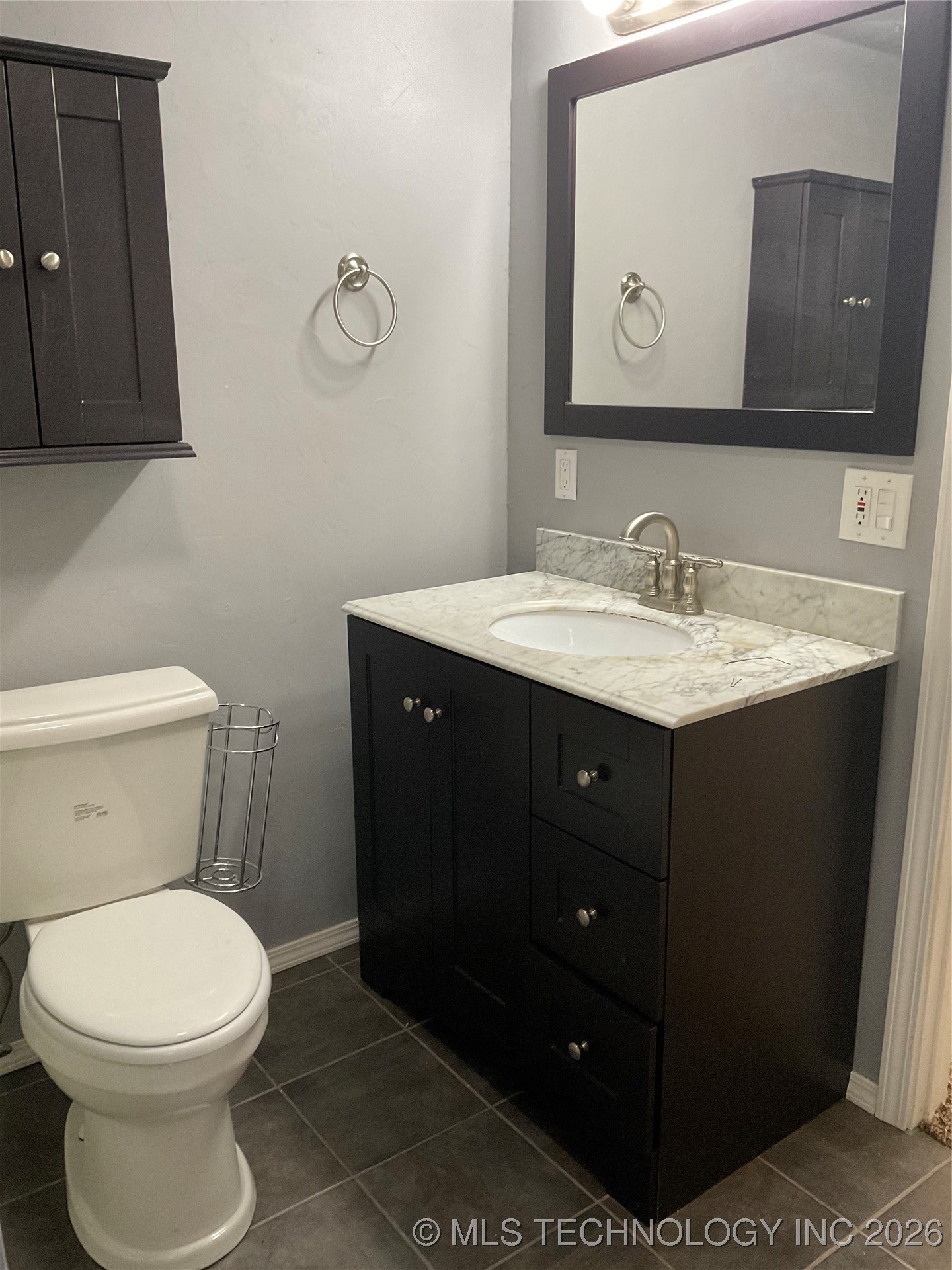 220 E 45th Place S Property Photo 10