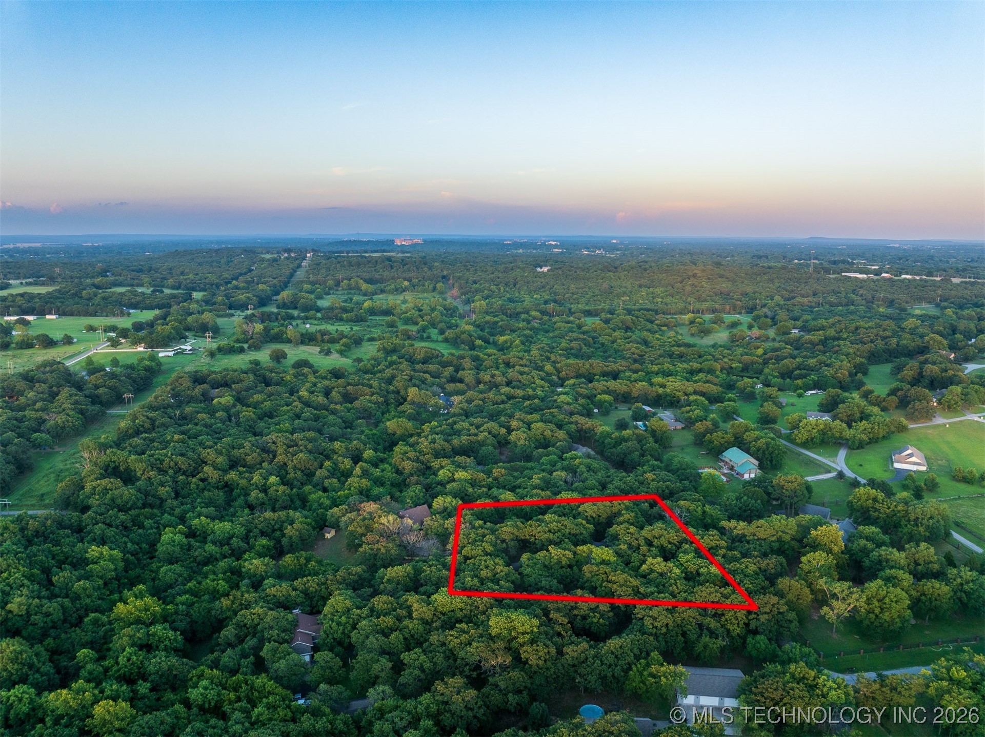 7860 W 16th Street North Property Photo 6