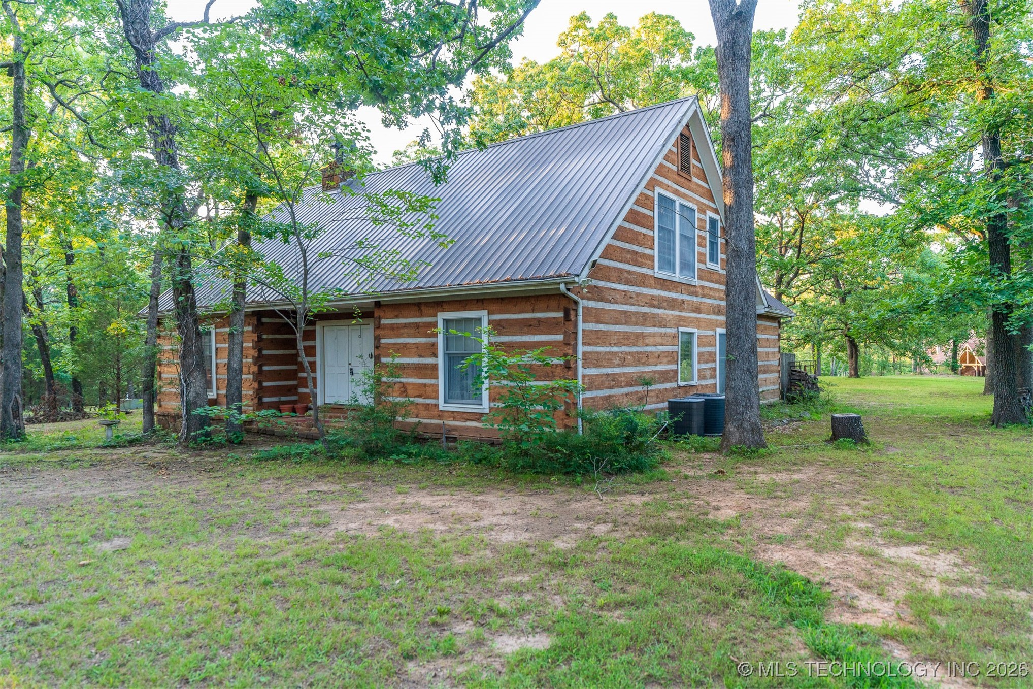 7860 W 16th Street North Property Photo 9