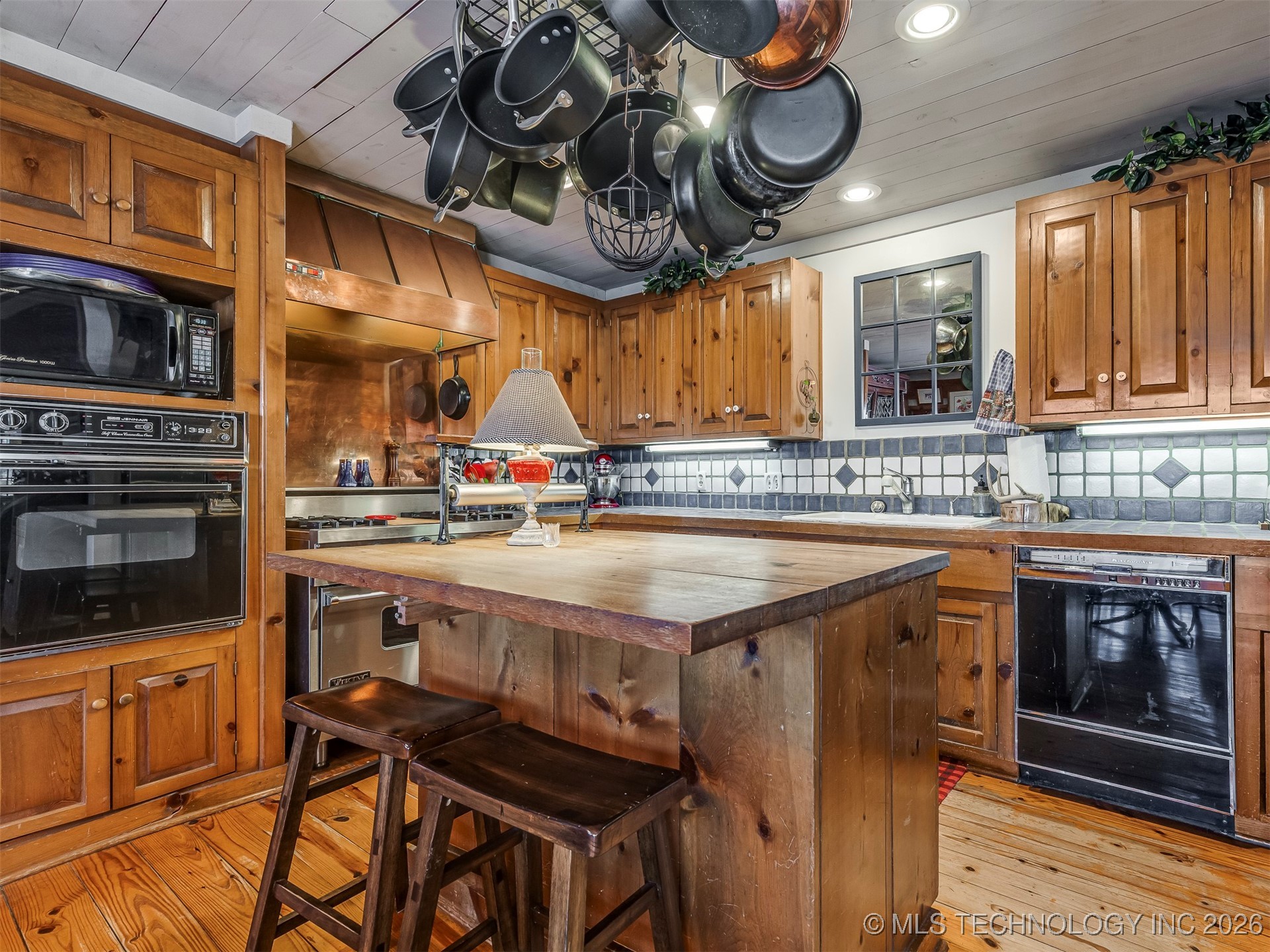 7860 W 16th Street North Property Photo 17