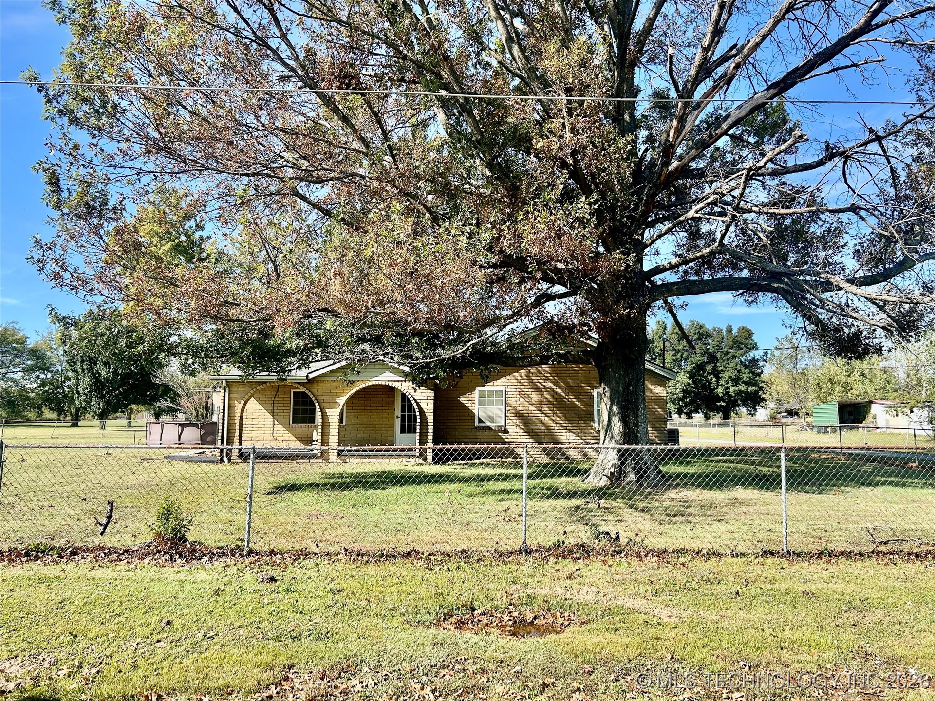 1231 S 61st Street W Property Photo 3