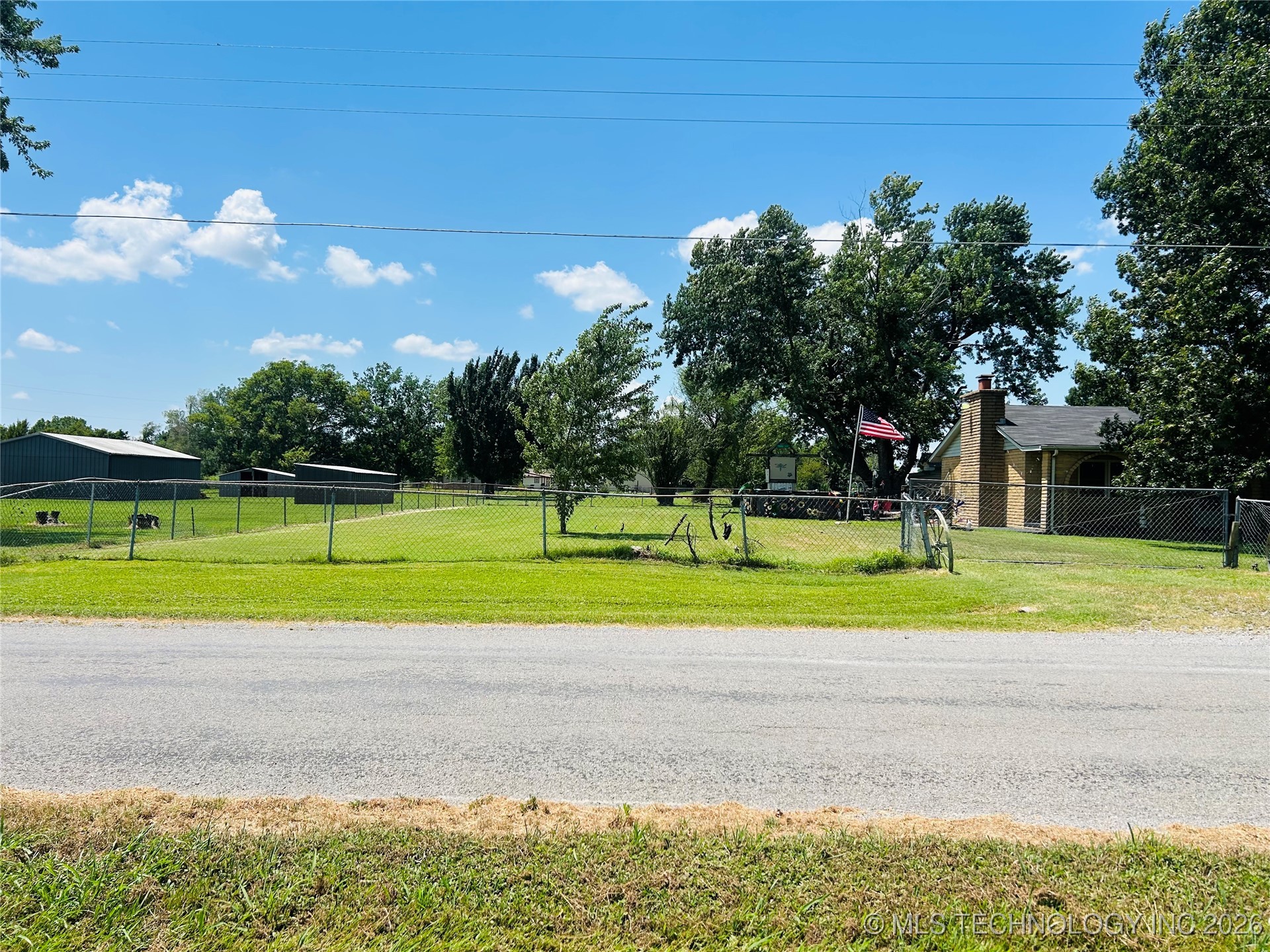 1231 S 61st Street W Property Photo 18