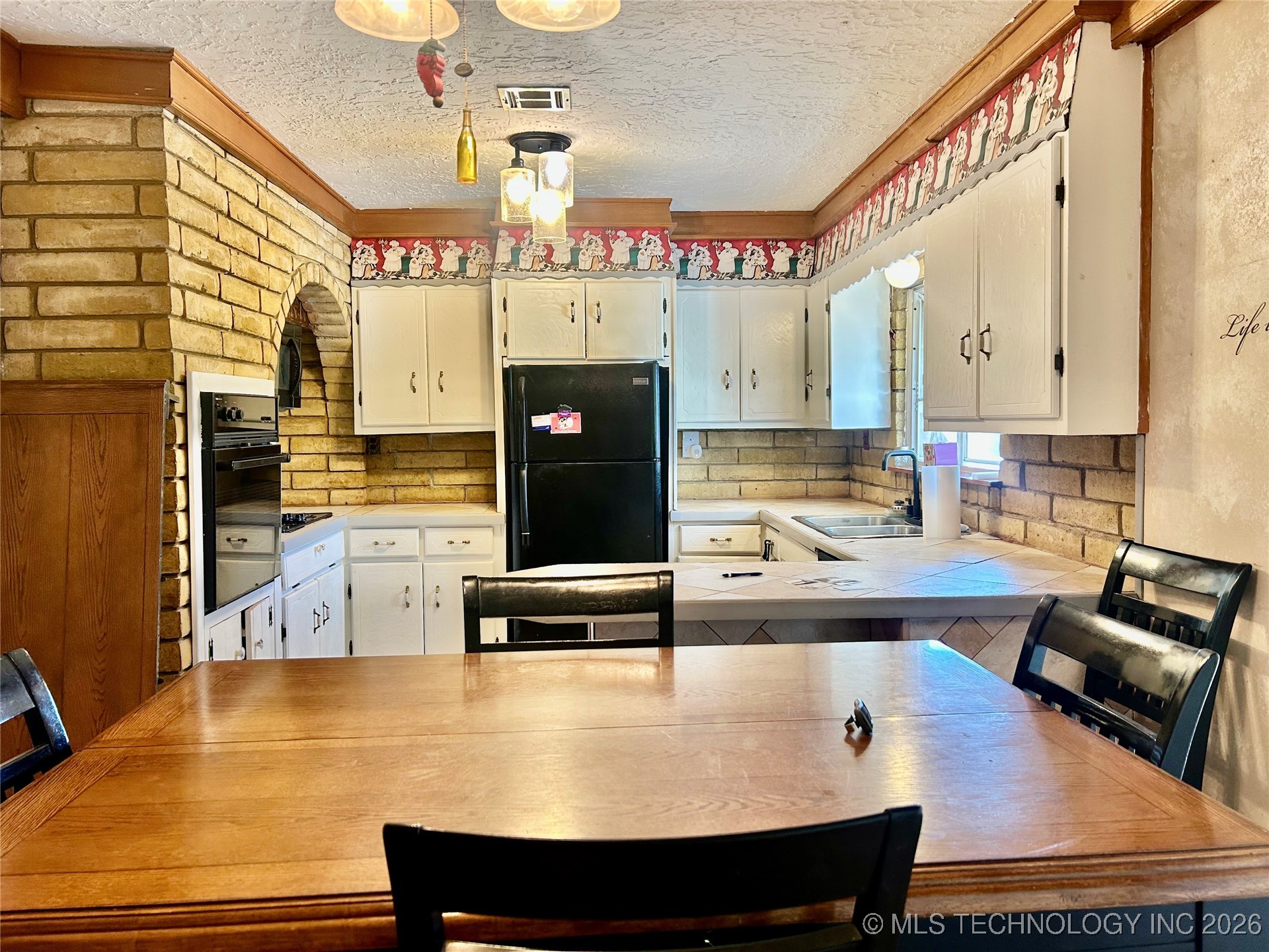 1231 S 61st Street W Property Photo 36