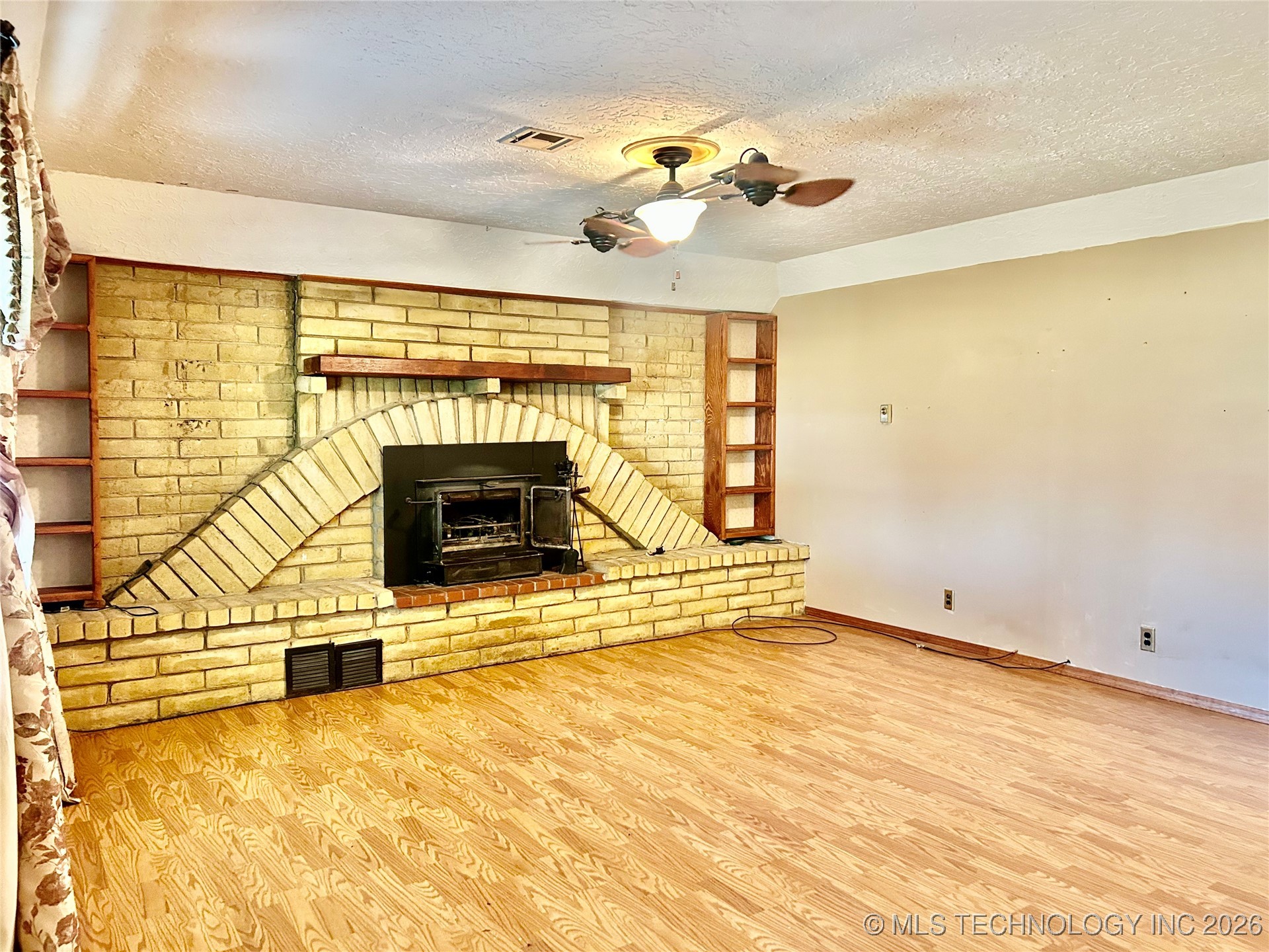 1231 S 61st Street W Property Photo 40