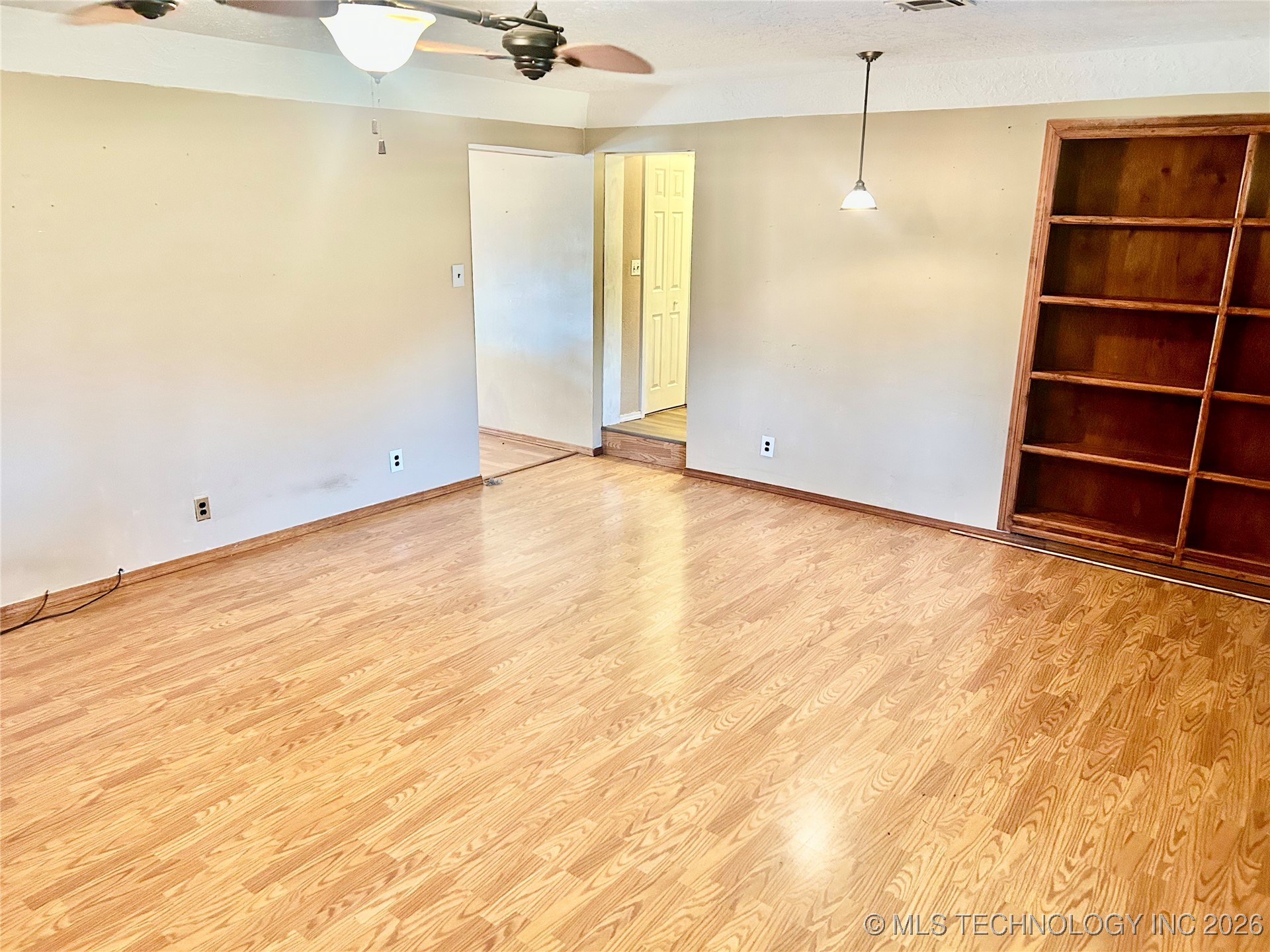 1231 S 61st Street W Property Photo 42