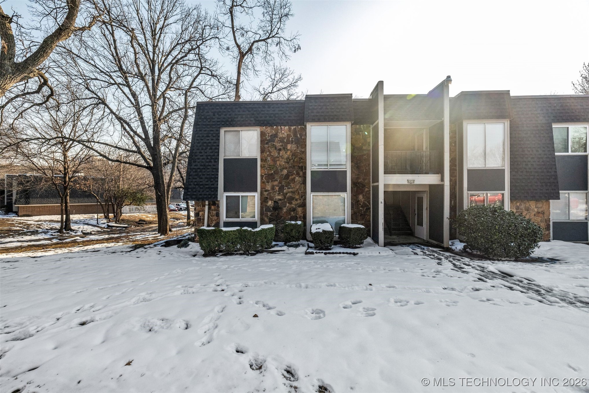4406 E 68th Street 472 Property Photo 24
