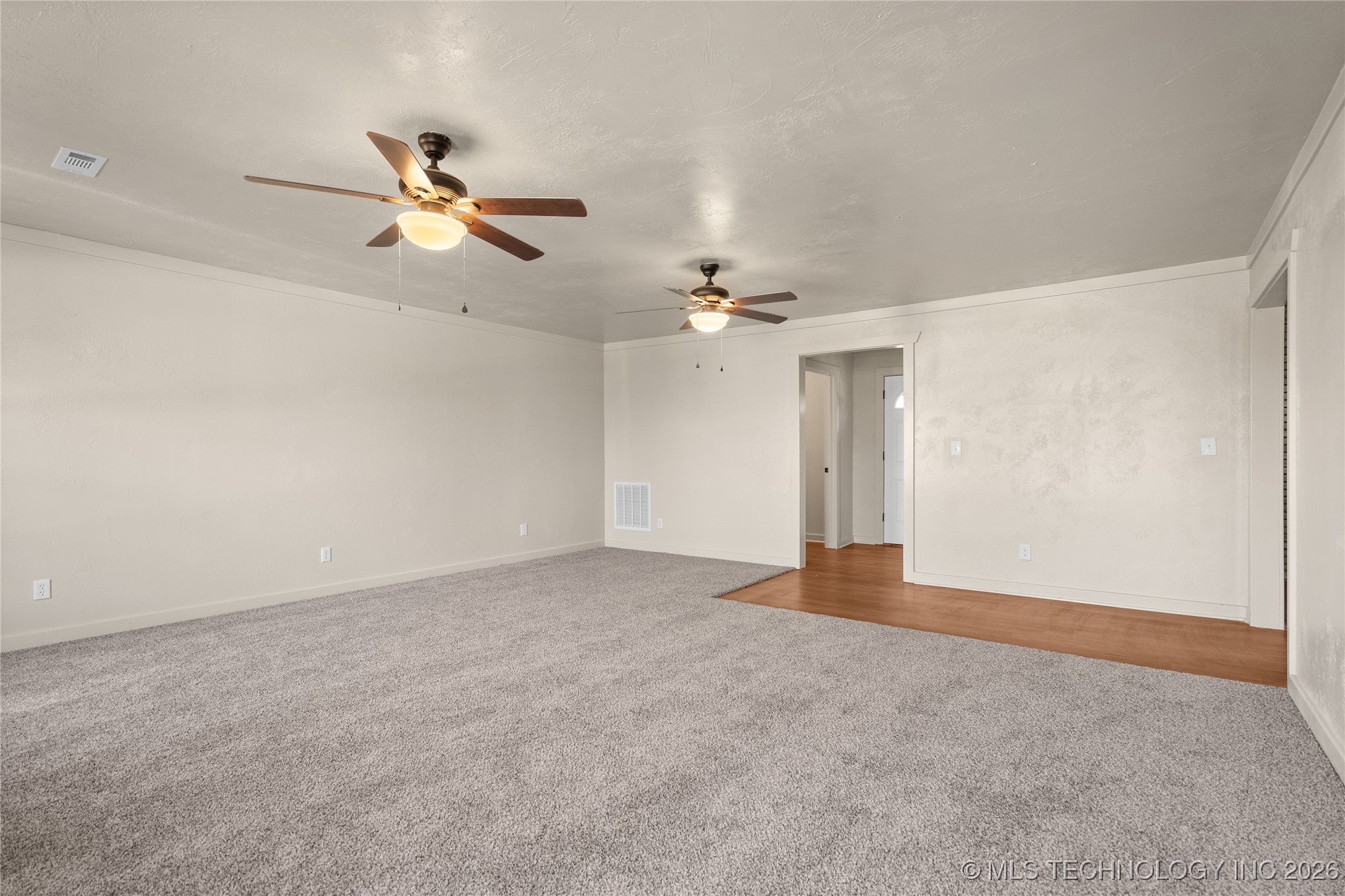 196 Frances Street Property Photo 14