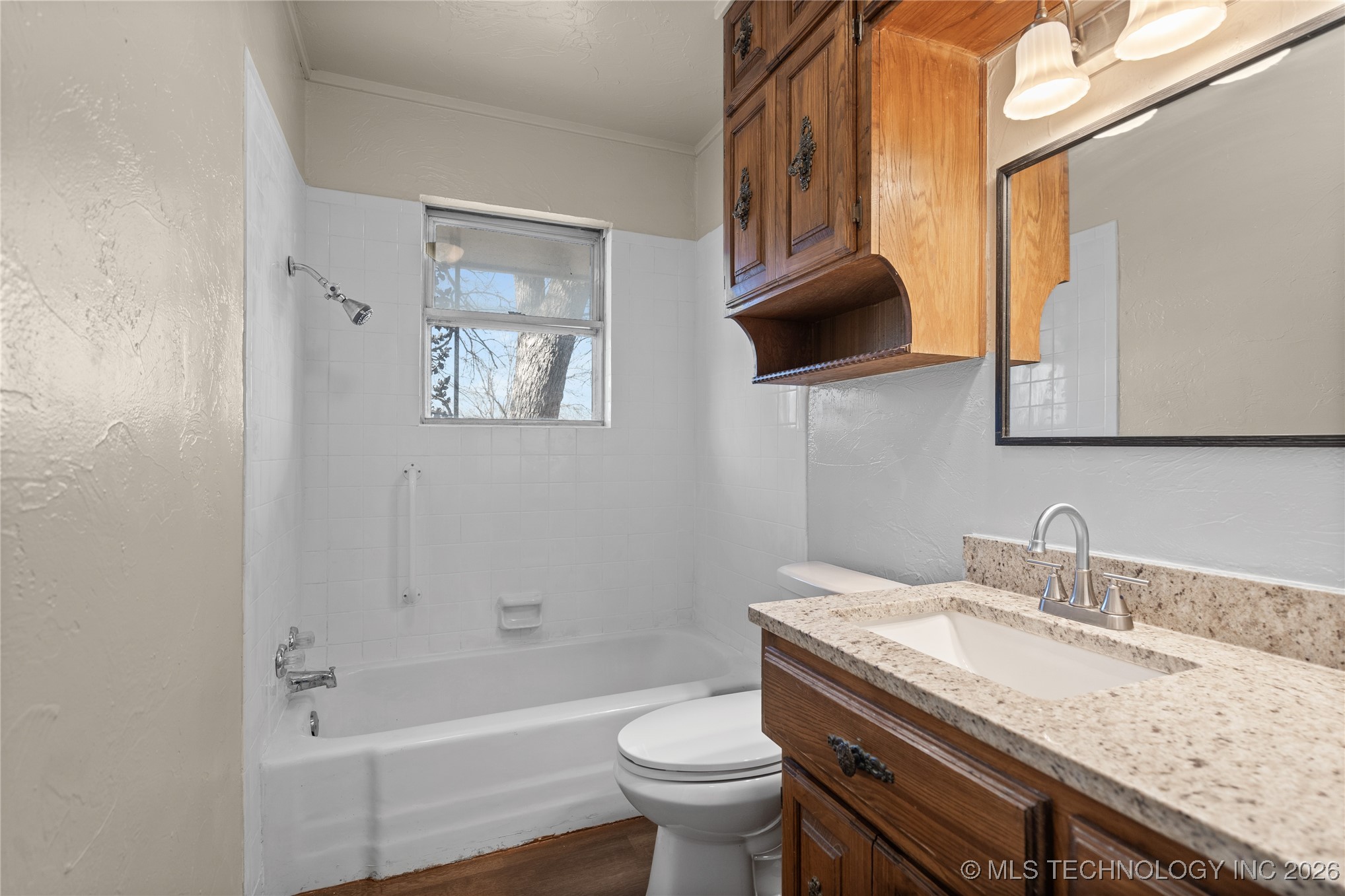 196 Frances Street Property Photo 23