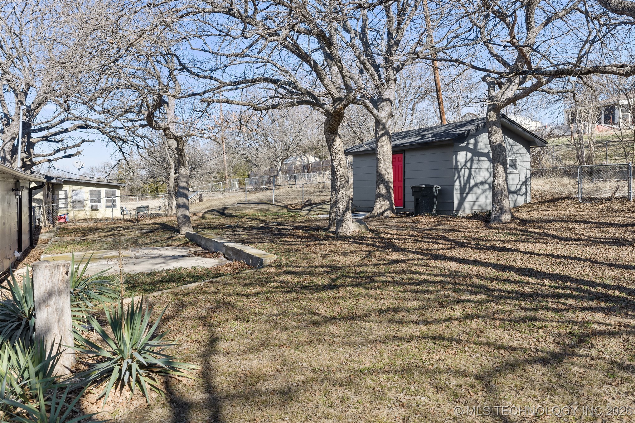 196 Frances Street Property Photo 30