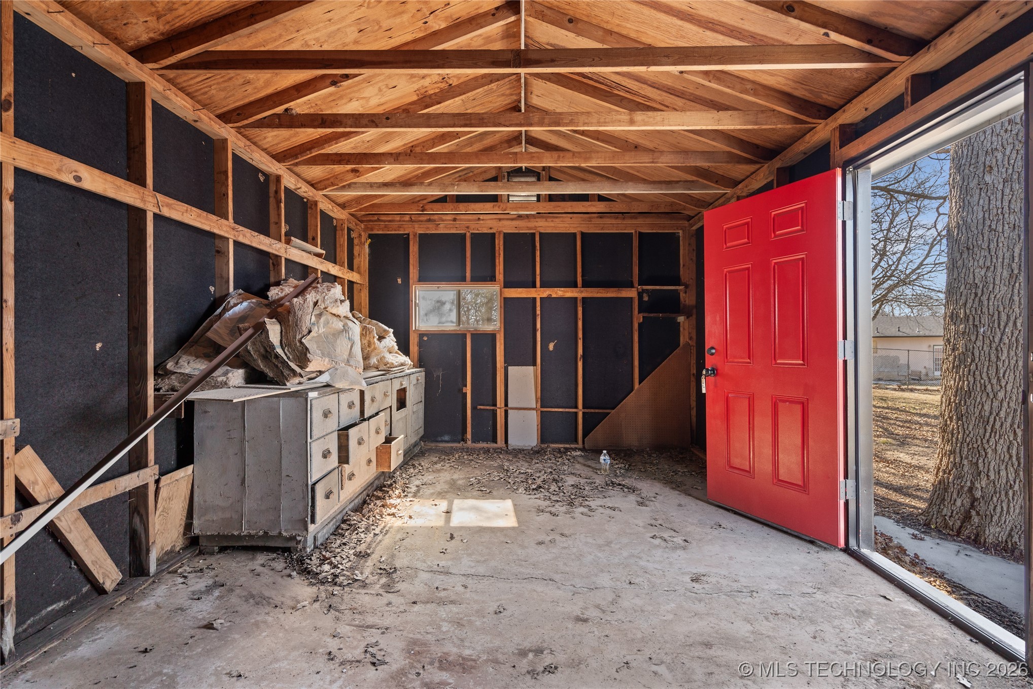 196 Frances Street Property Photo 34