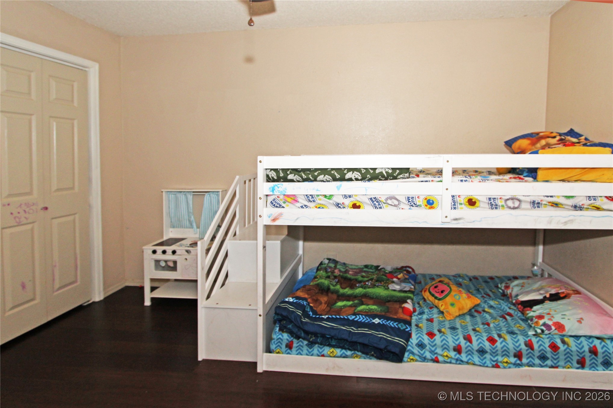 1664 E 138 Street S Property Photo 21