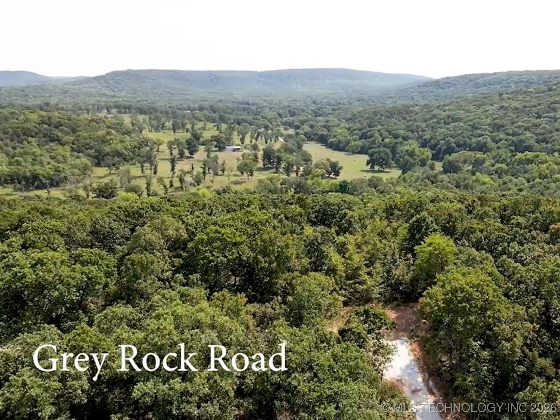 20492 S Chicken Creek Road Property Photo 9