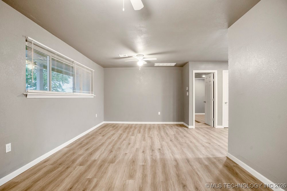 20415 E Admiral Boulevard Property Photo 5