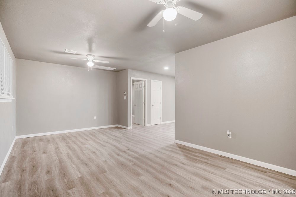 20415 E Admiral Boulevard Property Photo 6