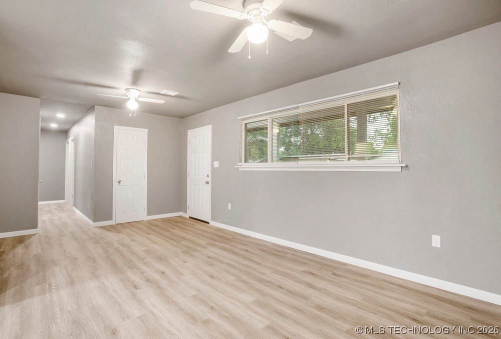 20415 E Admiral Boulevard Property Photo 7